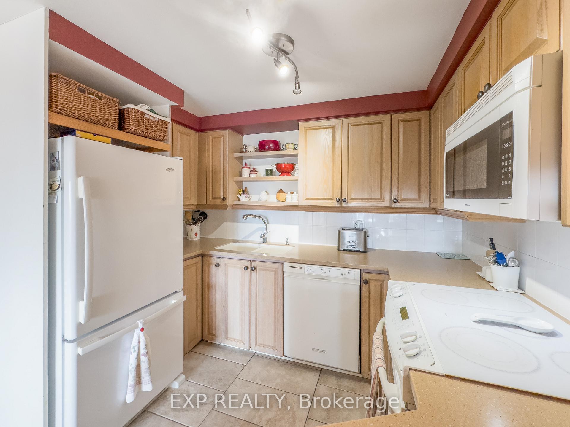 Photo 5 of Unit 1104, 373 Laurier Avenue E, Ottawa, Sandy Hill — HOMEH