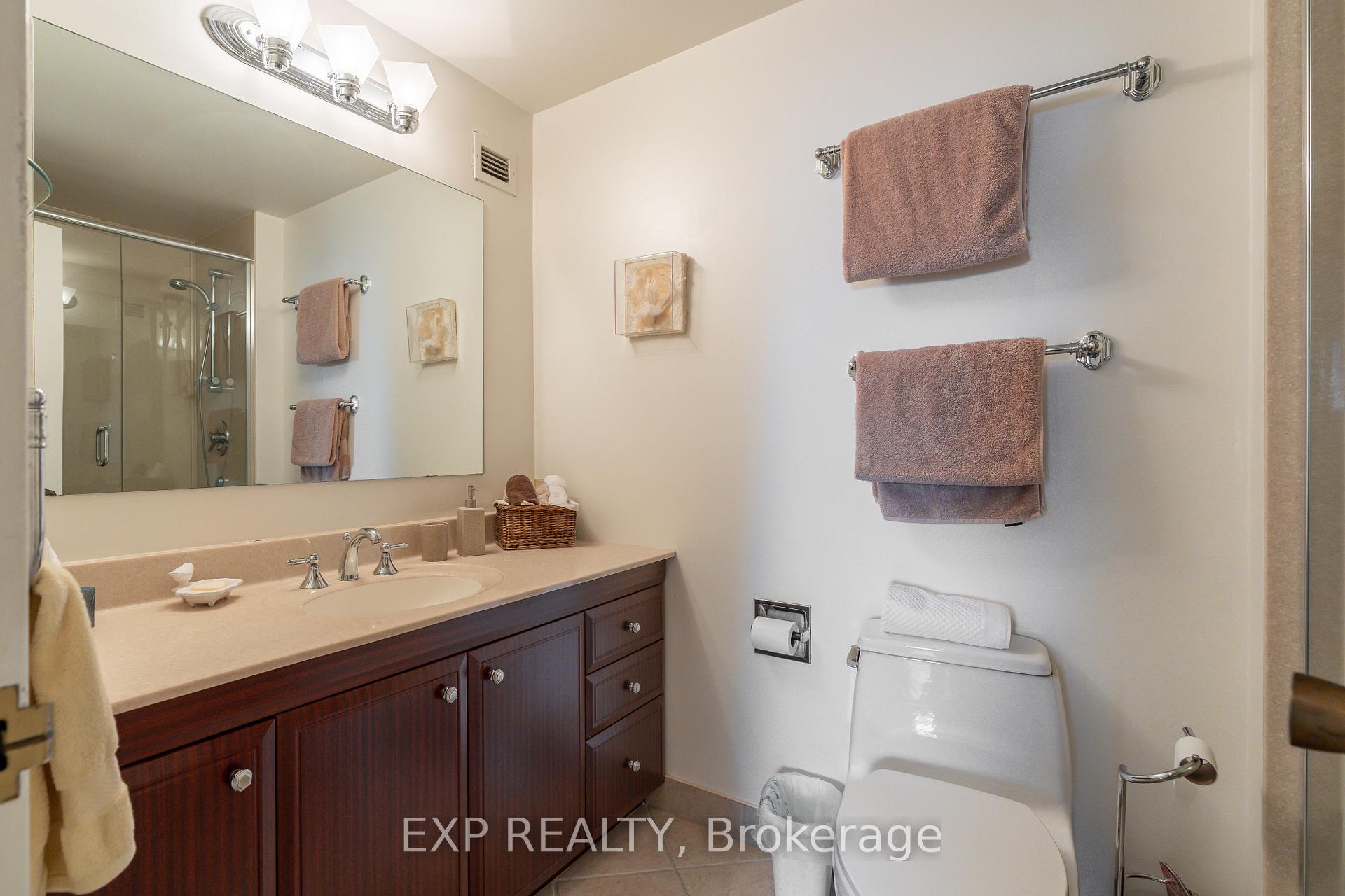 Photo 13 of Unit 1104, 373 Laurier Avenue E, Ottawa, Sandy Hill — HOMEH