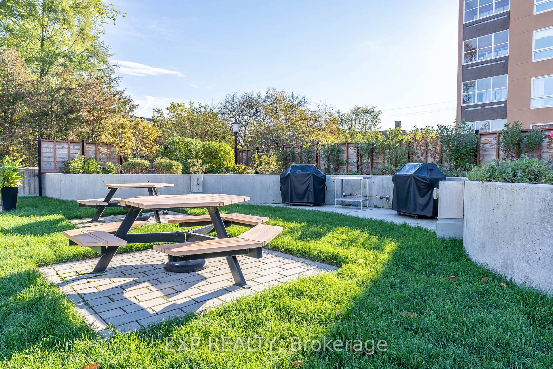 Photo 33 of Unit 1104, 373 Laurier Avenue E, Ottawa, Sandy Hill — HOMEH