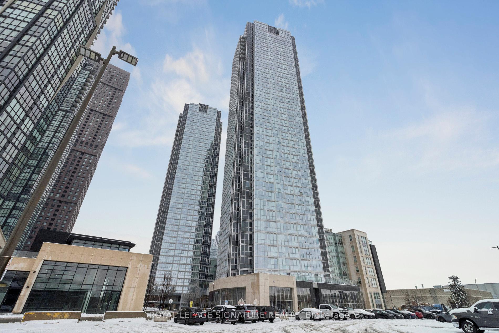 Photo 1 of Unit 525, 2908 Hwy 7, Vaughan, Concord — HOMEH