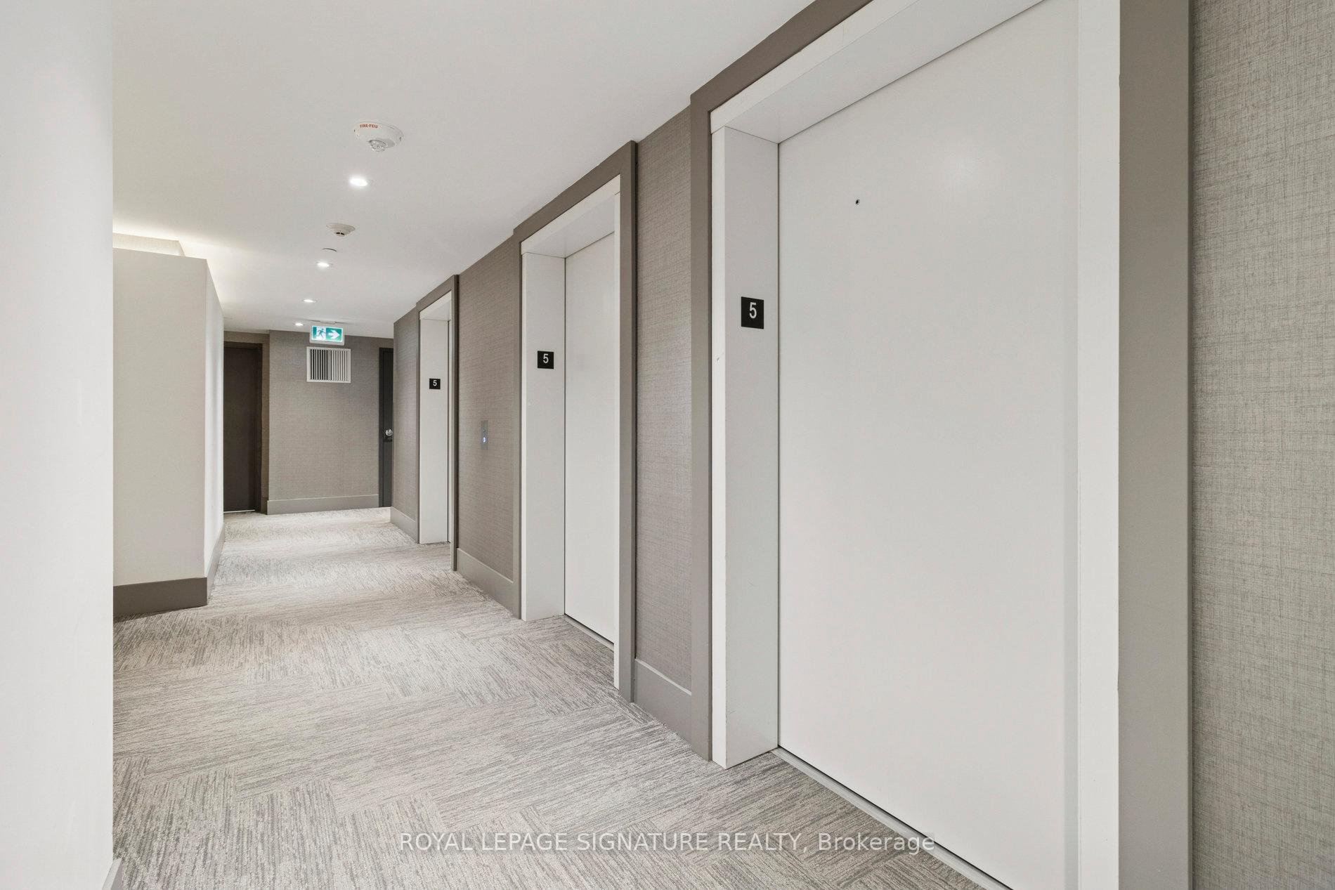 Photo 3 of Unit 525, 2908 Hwy 7, Vaughan, Concord — HOMEH