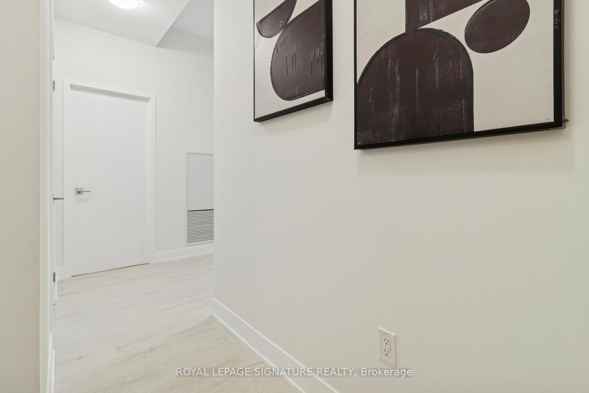 Photo 5 of Unit 525, 2908 Hwy 7, Vaughan, Concord — HOMEH