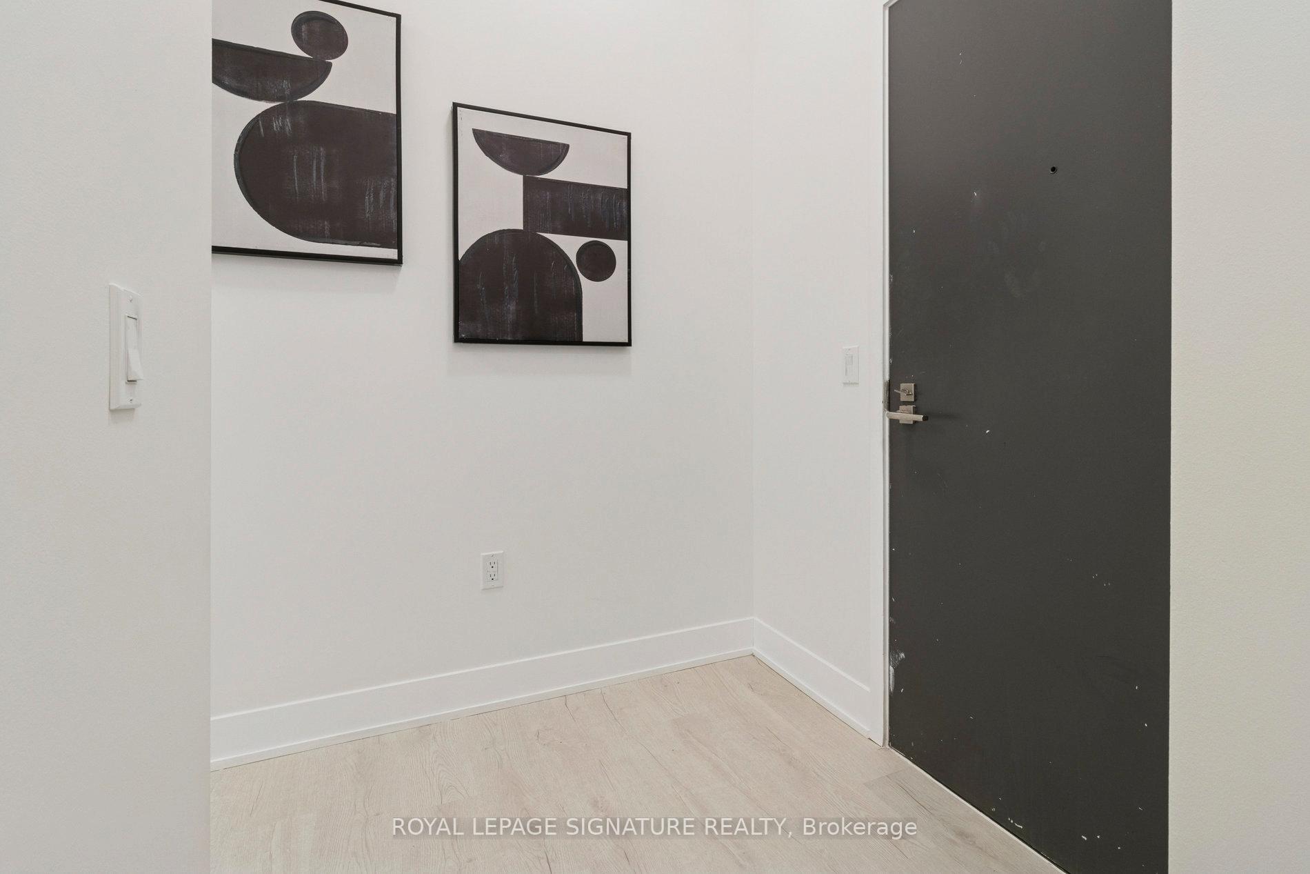 Photo 6 of Unit 525, 2908 Hwy 7, Vaughan, Concord — HOMEH
