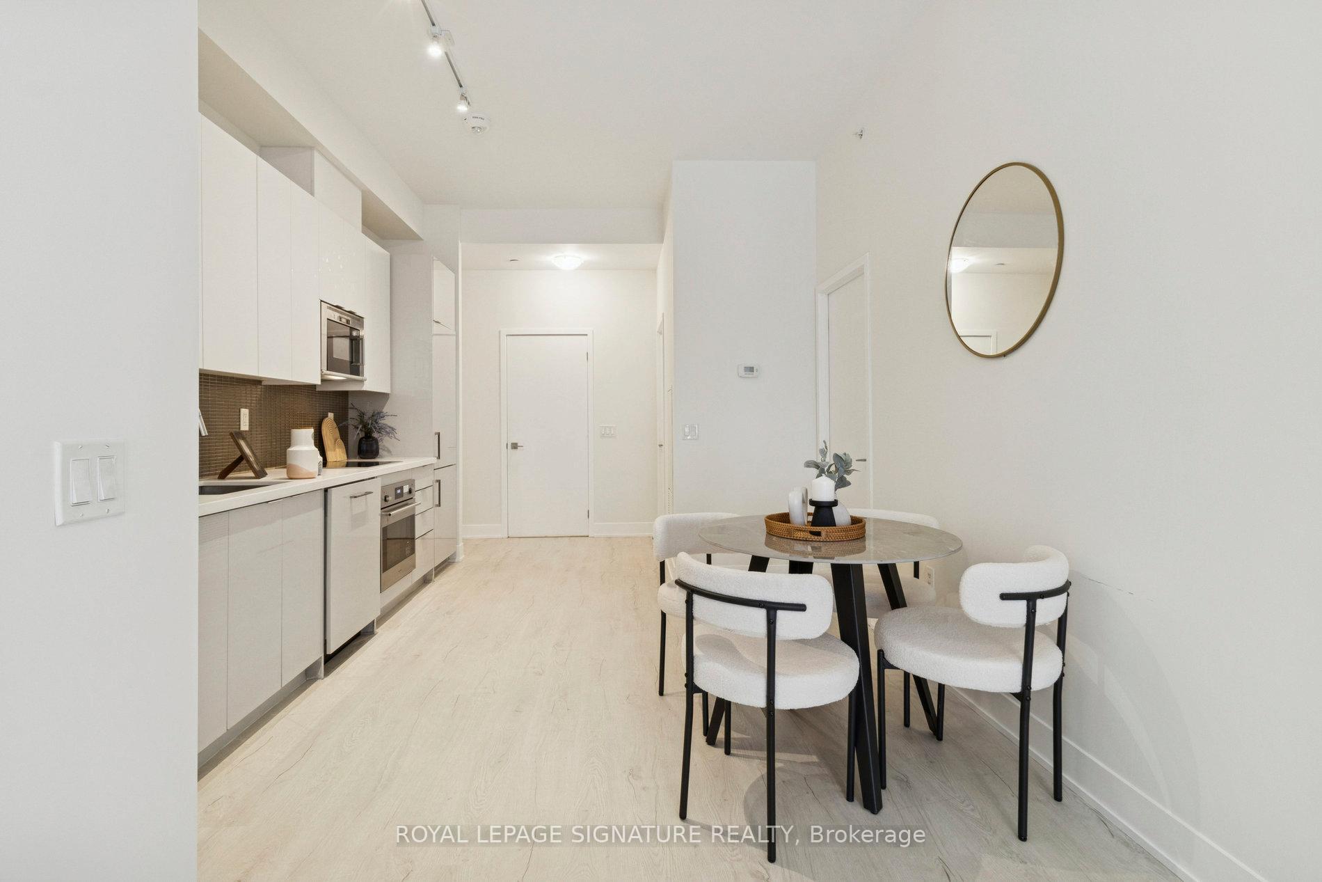 Photo 16 of Unit 525, 2908 Hwy 7, Vaughan, Concord — HOMEH