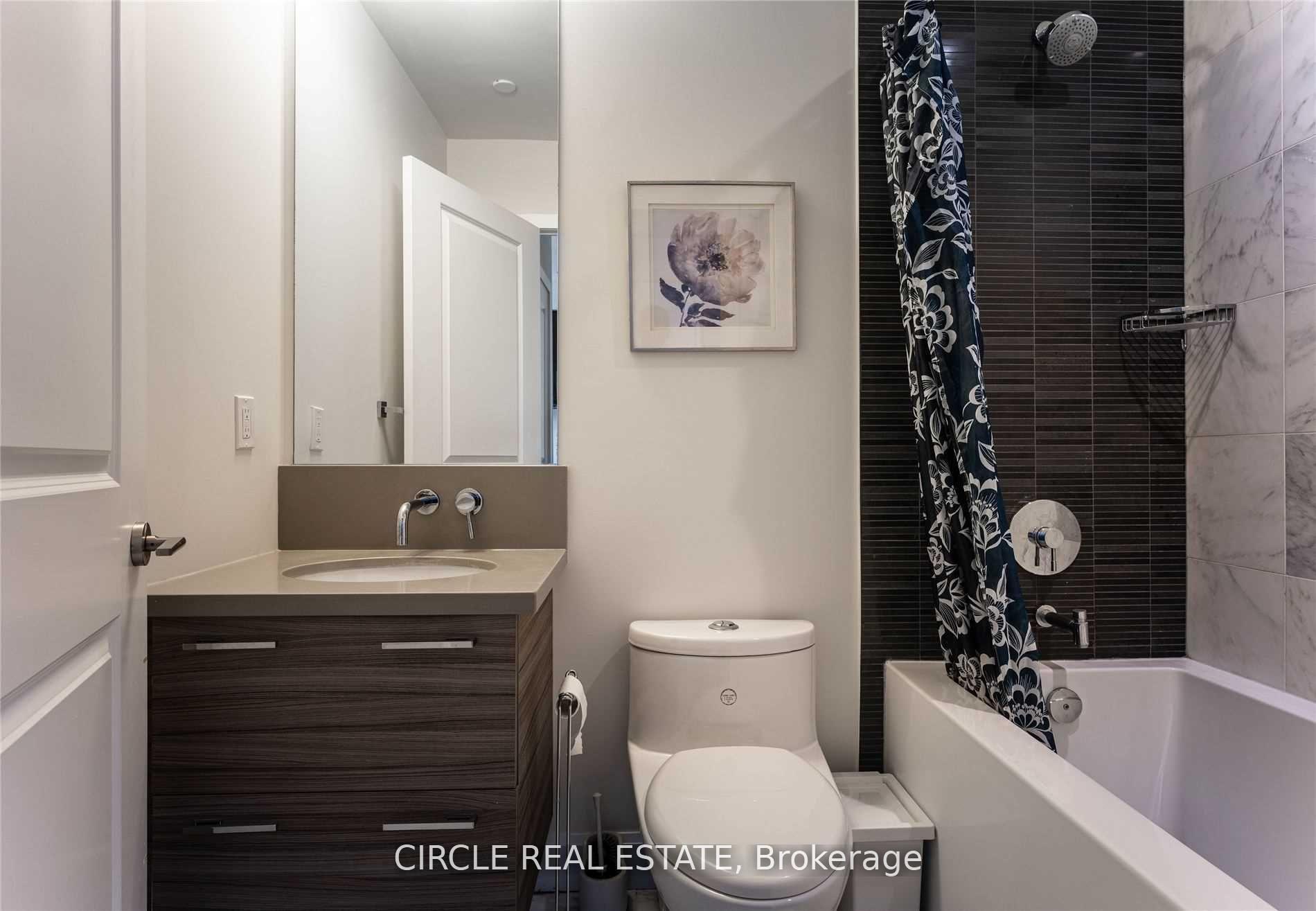 Photo 12 of Unit 1806, 33 Shore Breeze Drive, Etobicoke, Mimico — HOMEH