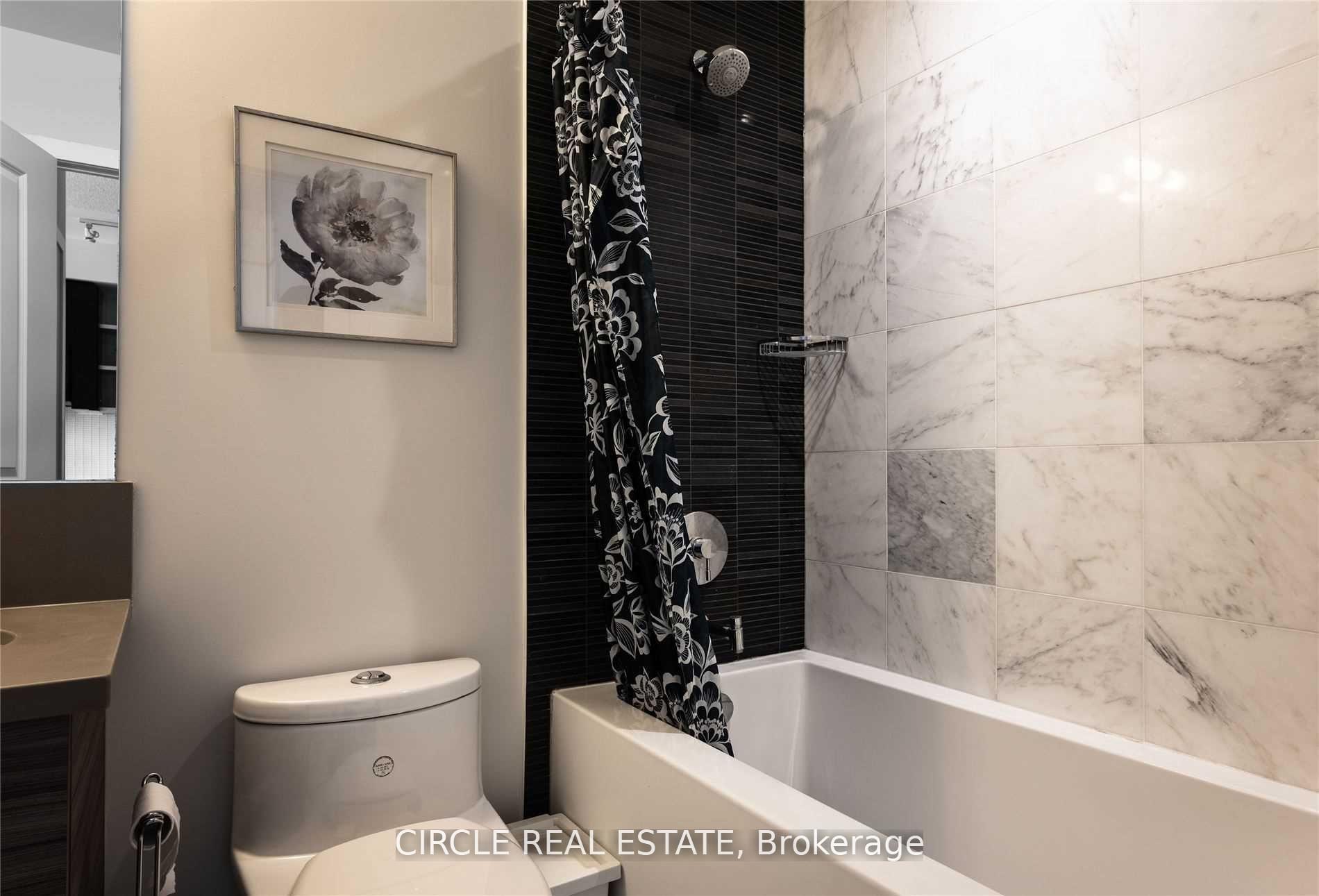 Photo 13 of Unit 1806, 33 Shore Breeze Drive, Etobicoke, Mimico — HOMEH