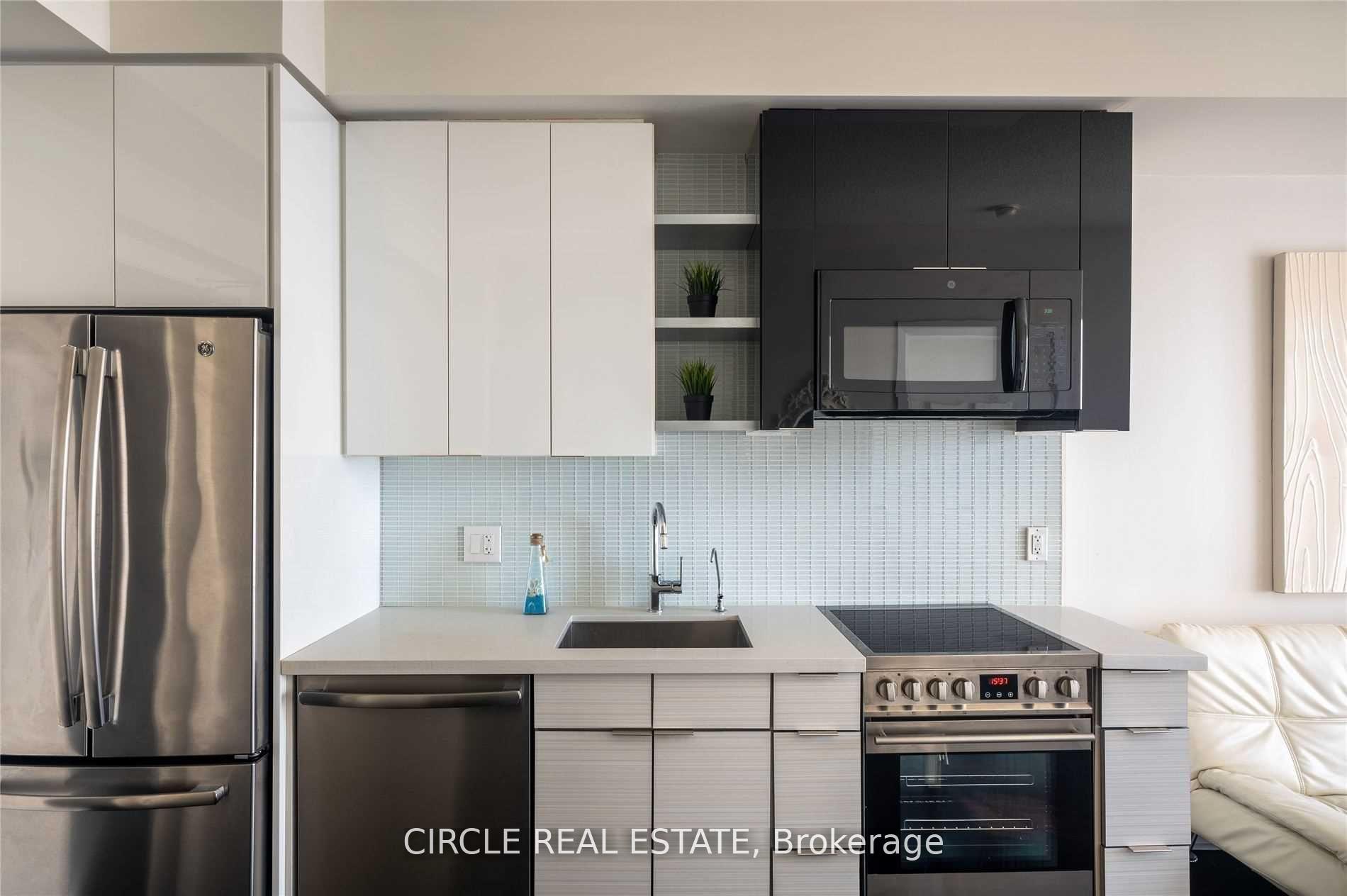 Photo 18 of Unit 1806, 33 Shore Breeze Drive, Etobicoke, Mimico — HOMEH