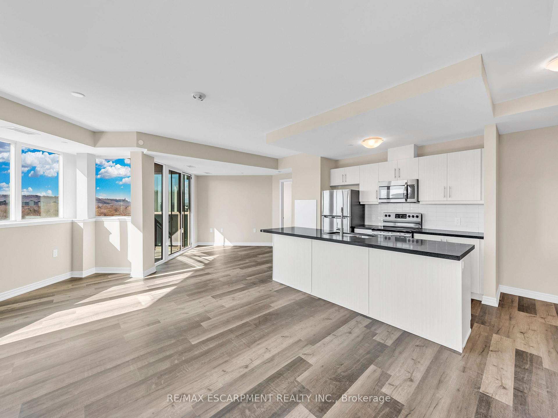Photo 11 of Unit 706, 2750 King Street E, Hamilton, Gershome — HOMEH