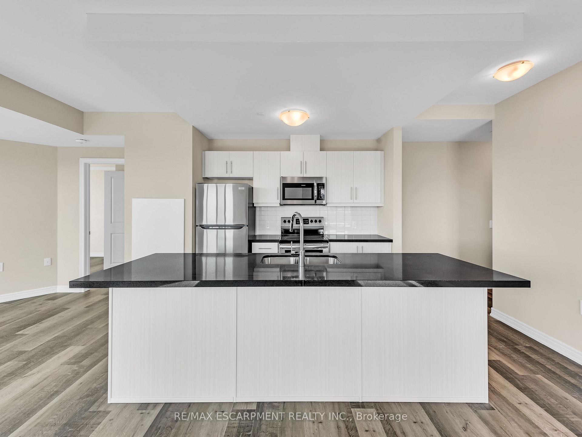 Photo 12 of Unit 706, 2750 King Street E, Hamilton, Gershome — HOMEH