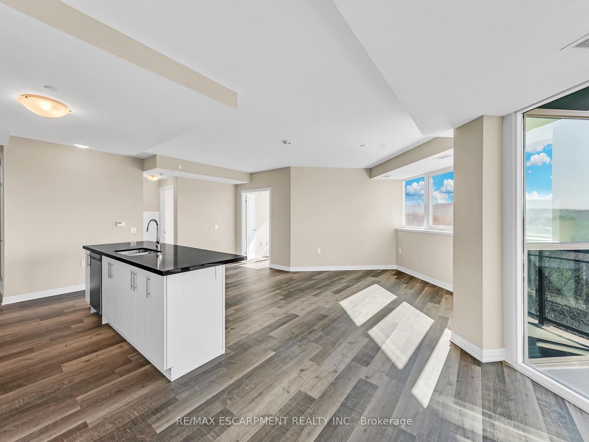 Photo 14 of Unit 706, 2750 King Street E, Hamilton, Gershome — HOMEH