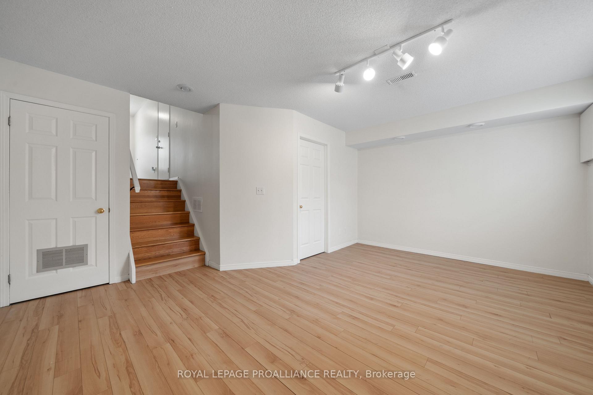 Photo 10 of Unit 5, 9 Progress Avenue, Belleville, Belleville Ward — HOMEH