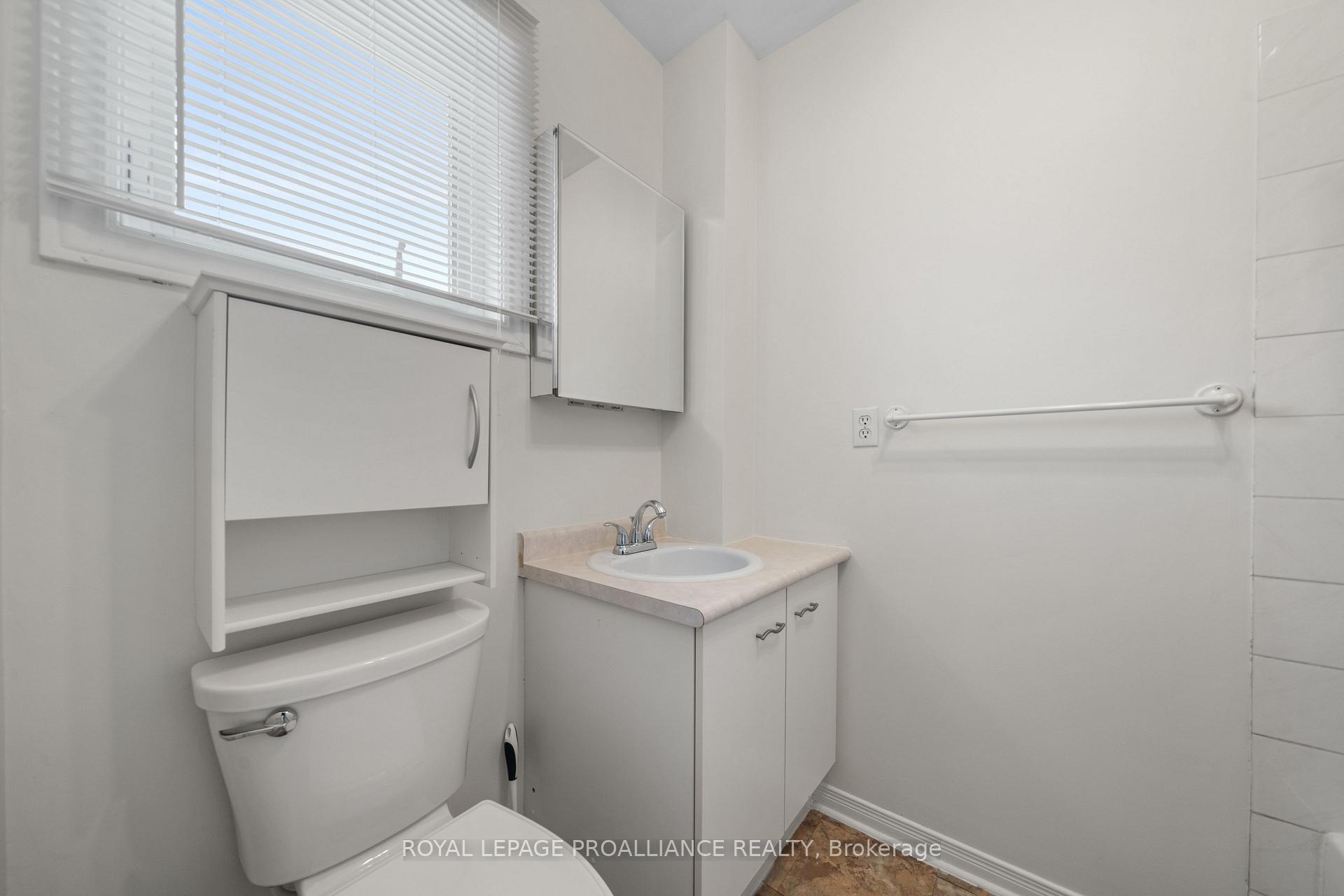 Photo 25 of Unit 5, 9 Progress Avenue, Belleville, Belleville Ward — HOMEH