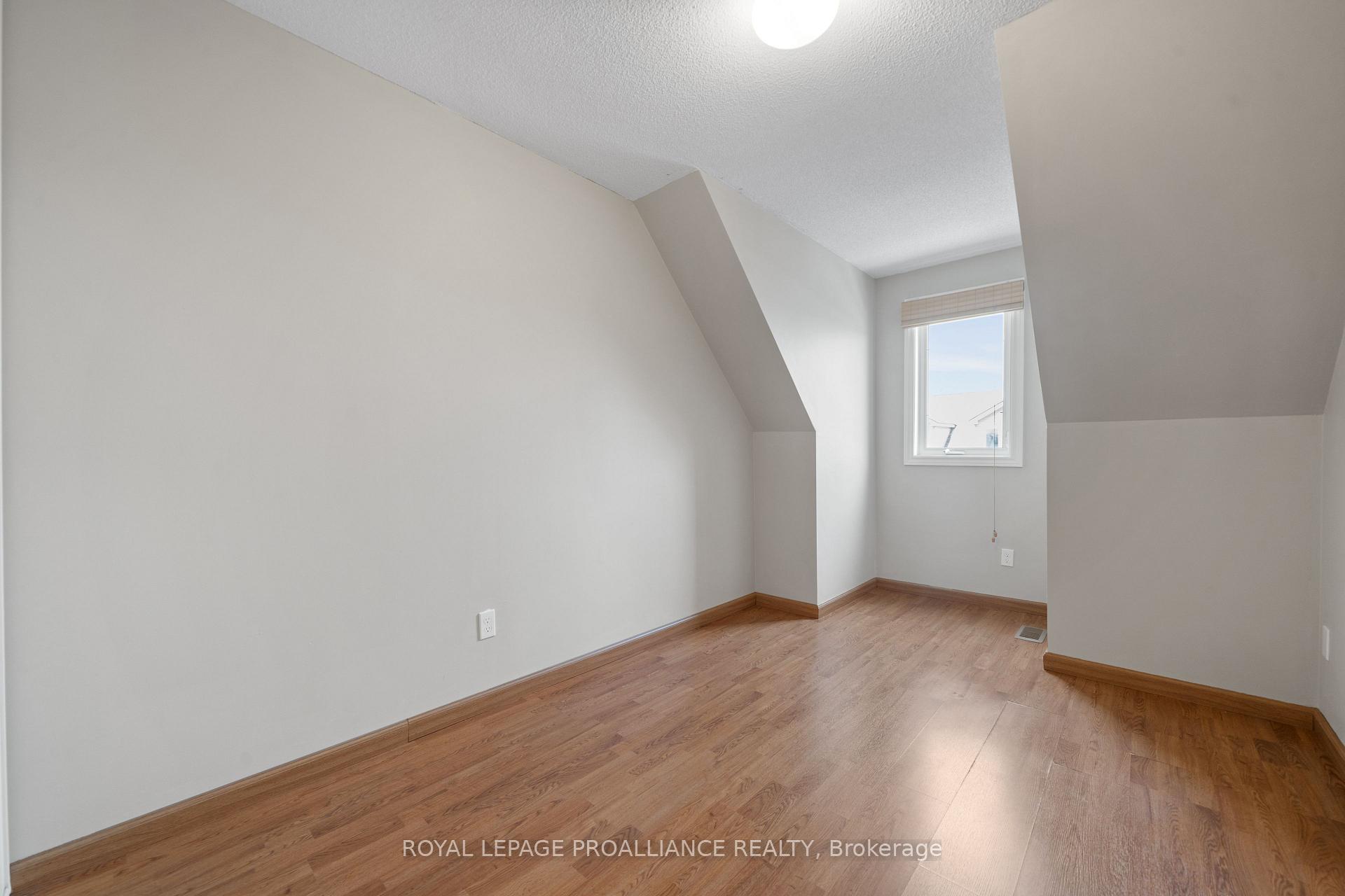 Photo 27 of Unit 5, 9 Progress Avenue, Belleville, Belleville Ward — HOMEH