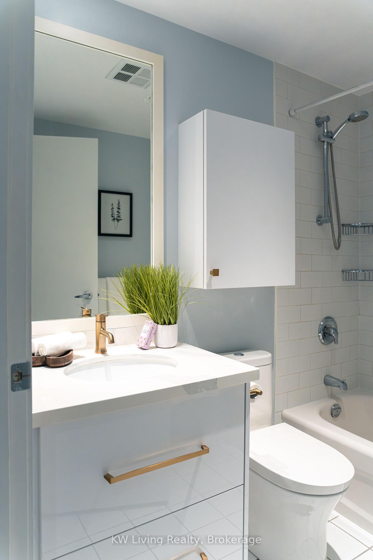Photo 23 of Unit 509, 281 Mutual Street, Toronto, Church-Yonge Corridor — HOMEH