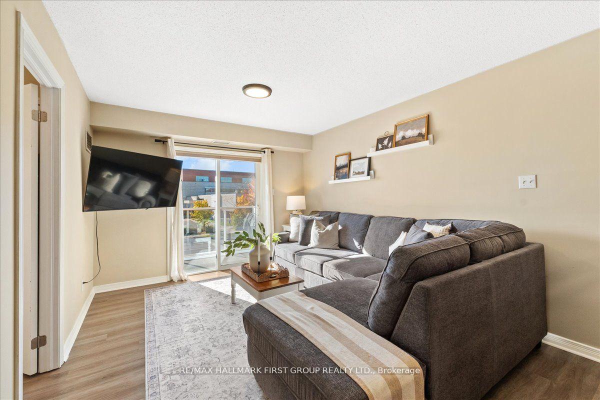 Photo 12 of Unit 204, 132 Aspen Springs Drive, Clarington, Bowmanville — HOMEH