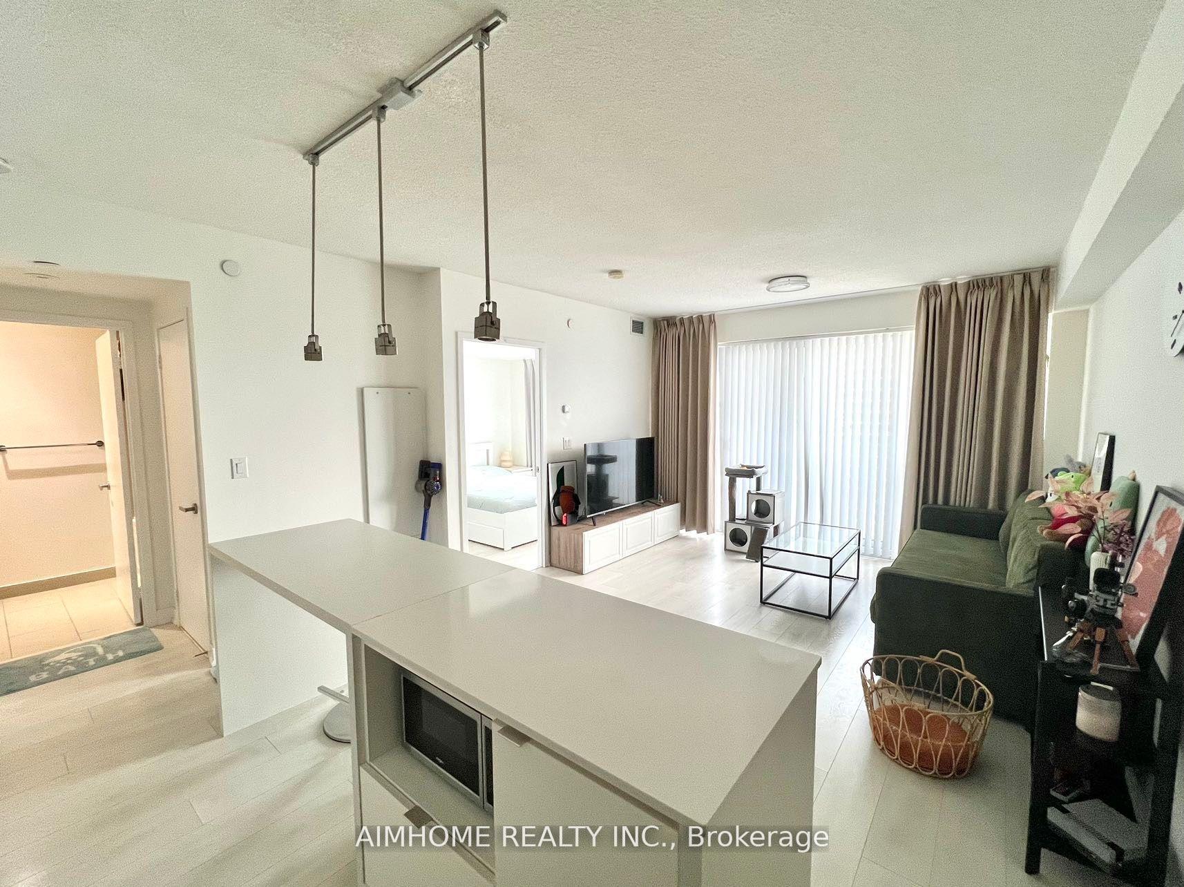 Photo 4 of Unit 3306, 88 Harbour Street, Toronto, Waterfront Communities — HOMEH