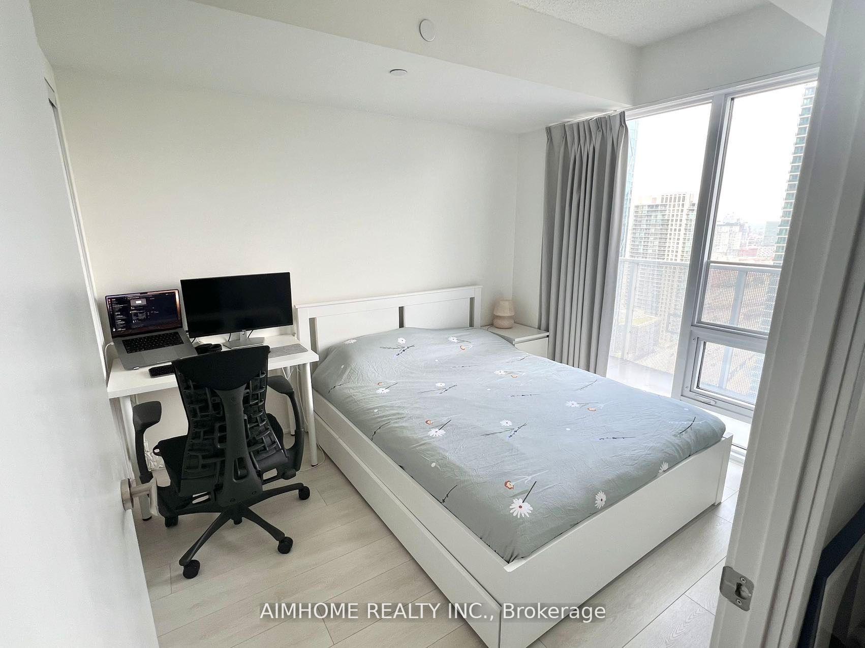 Photo 7 of Unit 3306, 88 Harbour Street, Toronto, Waterfront Communities — HOMEH