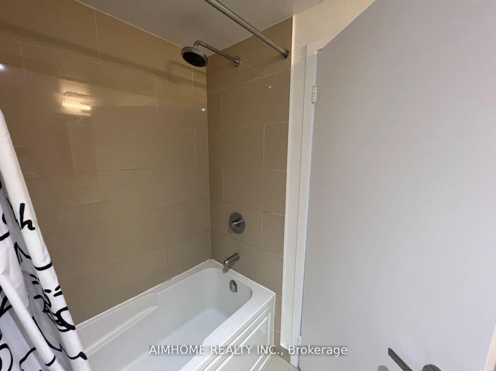 Photo 10 of Unit 3306, 88 Harbour Street, Toronto, Waterfront Communities — HOMEH