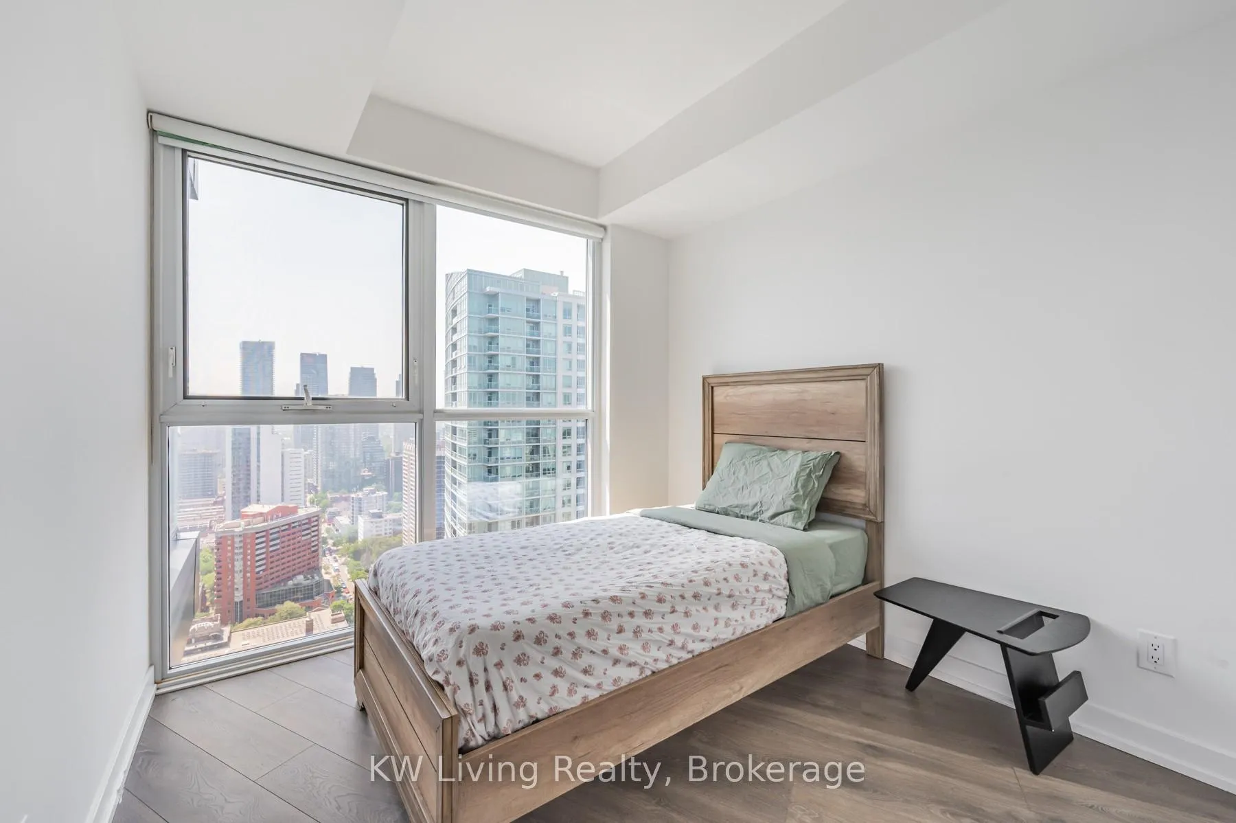 Photo 6 of Unit 3307, 159 Wellesley Street E, Toronto, Cabbagetown-South St. James Town — HOMEH