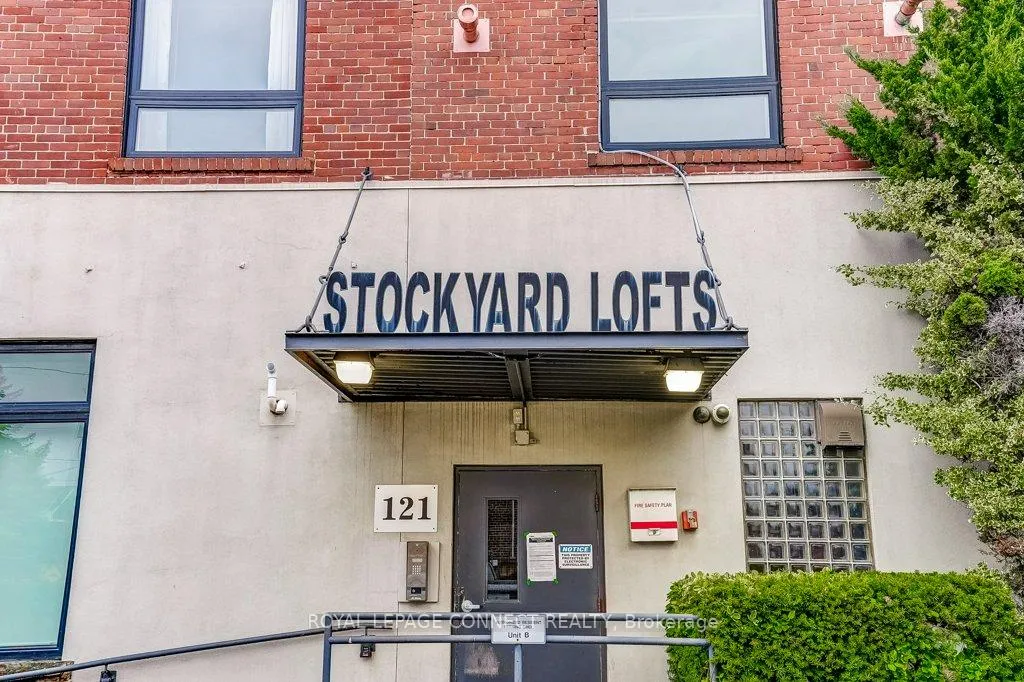 Photo 3 of Unit 1, 121 Prescott Avenue, Toronto, Weston-Pellam Park — HOMEH