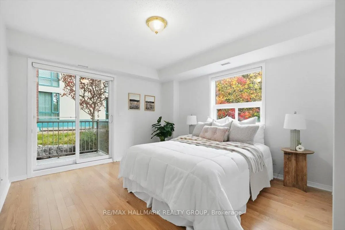 Photo 13 of Unit 206, 320 Centrum Boulevard, Ottawa, Bilberry Creek/Queenswood Heights — HOMEH