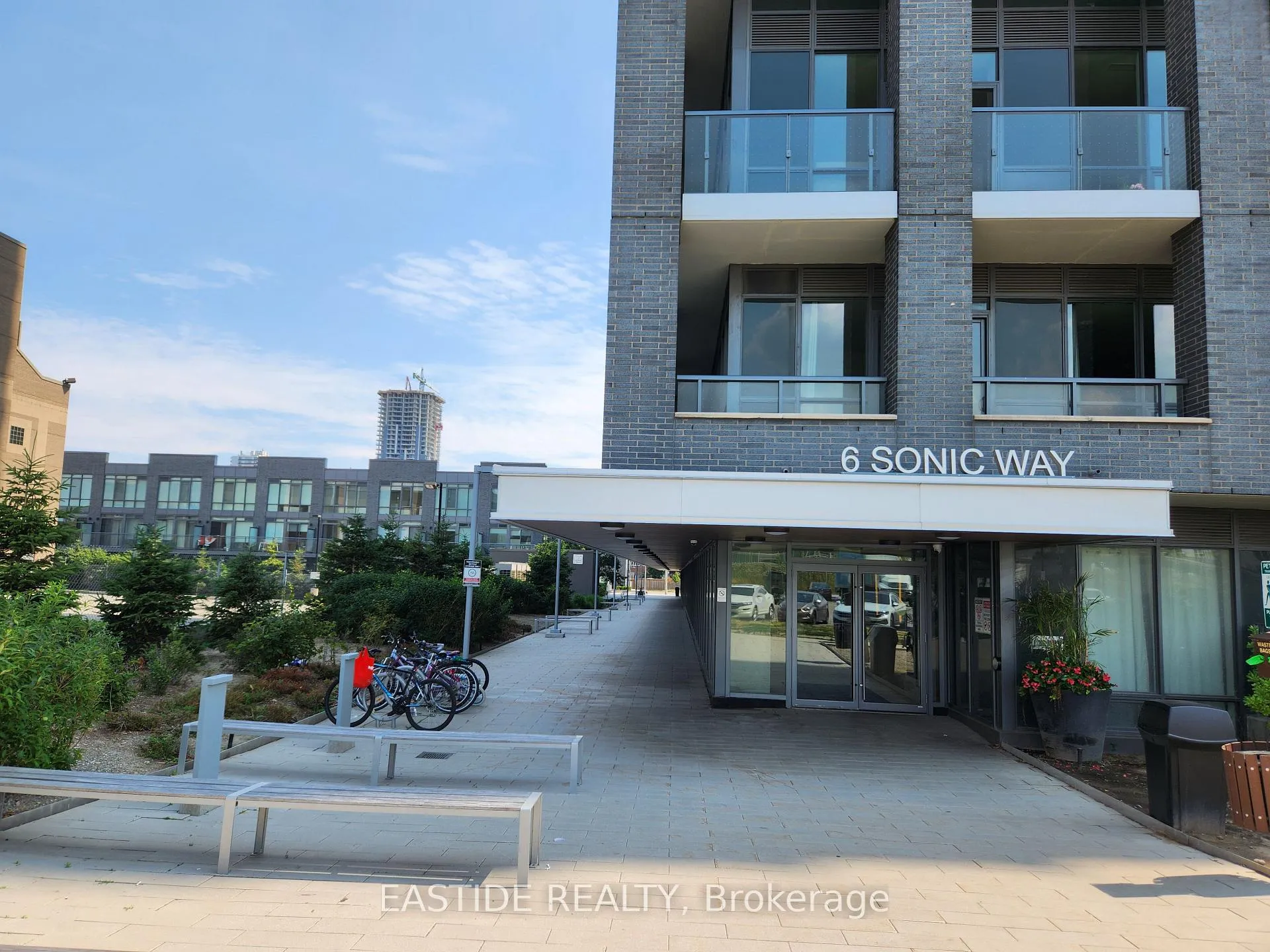 Photo 1 of Unit 2704, 6 Sonic Way, Toronto, Flemingdon Park — HOMEH