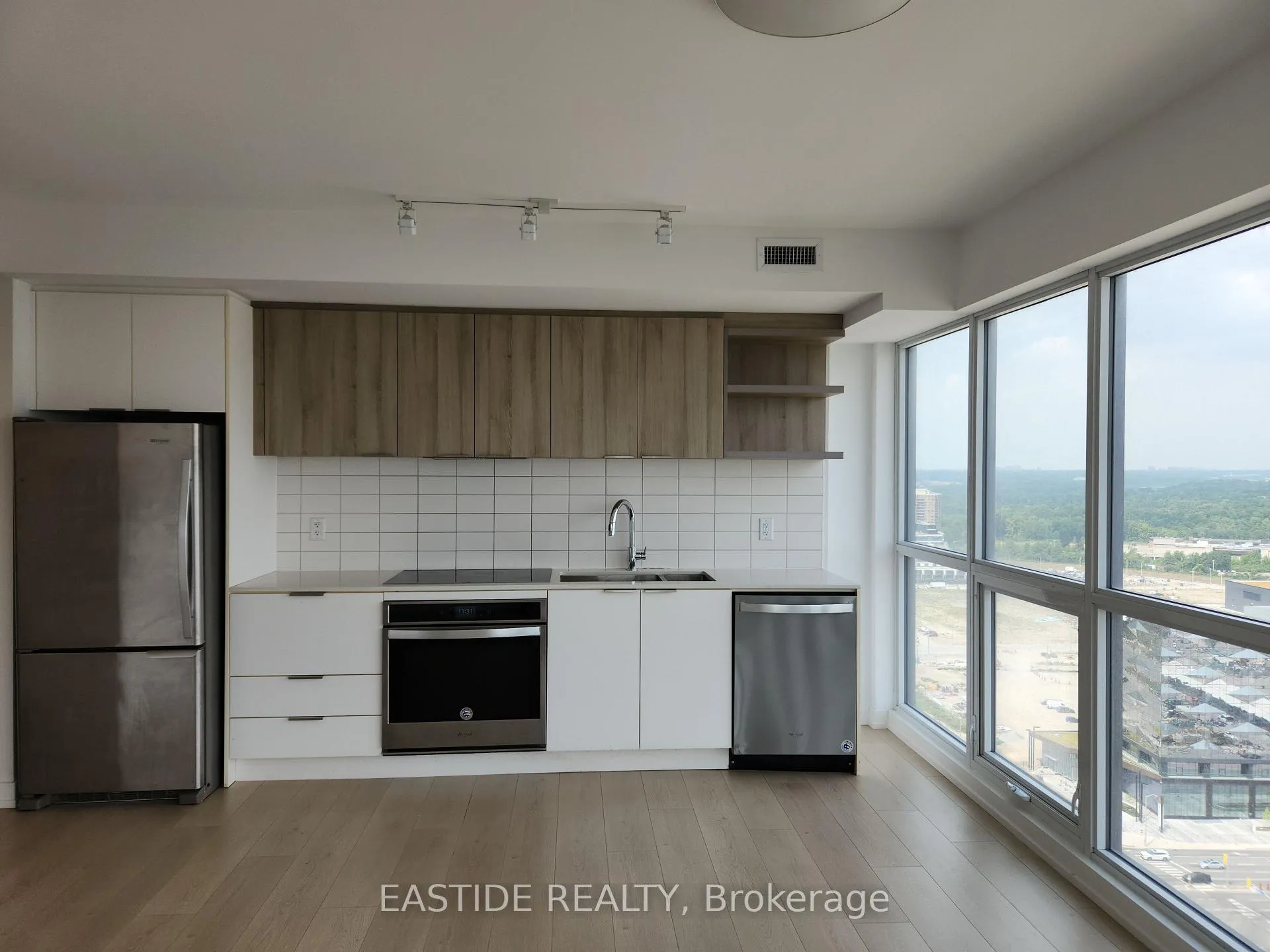 Photo 5 of Unit 2704, 6 Sonic Way, Toronto, Flemingdon Park — HOMEH