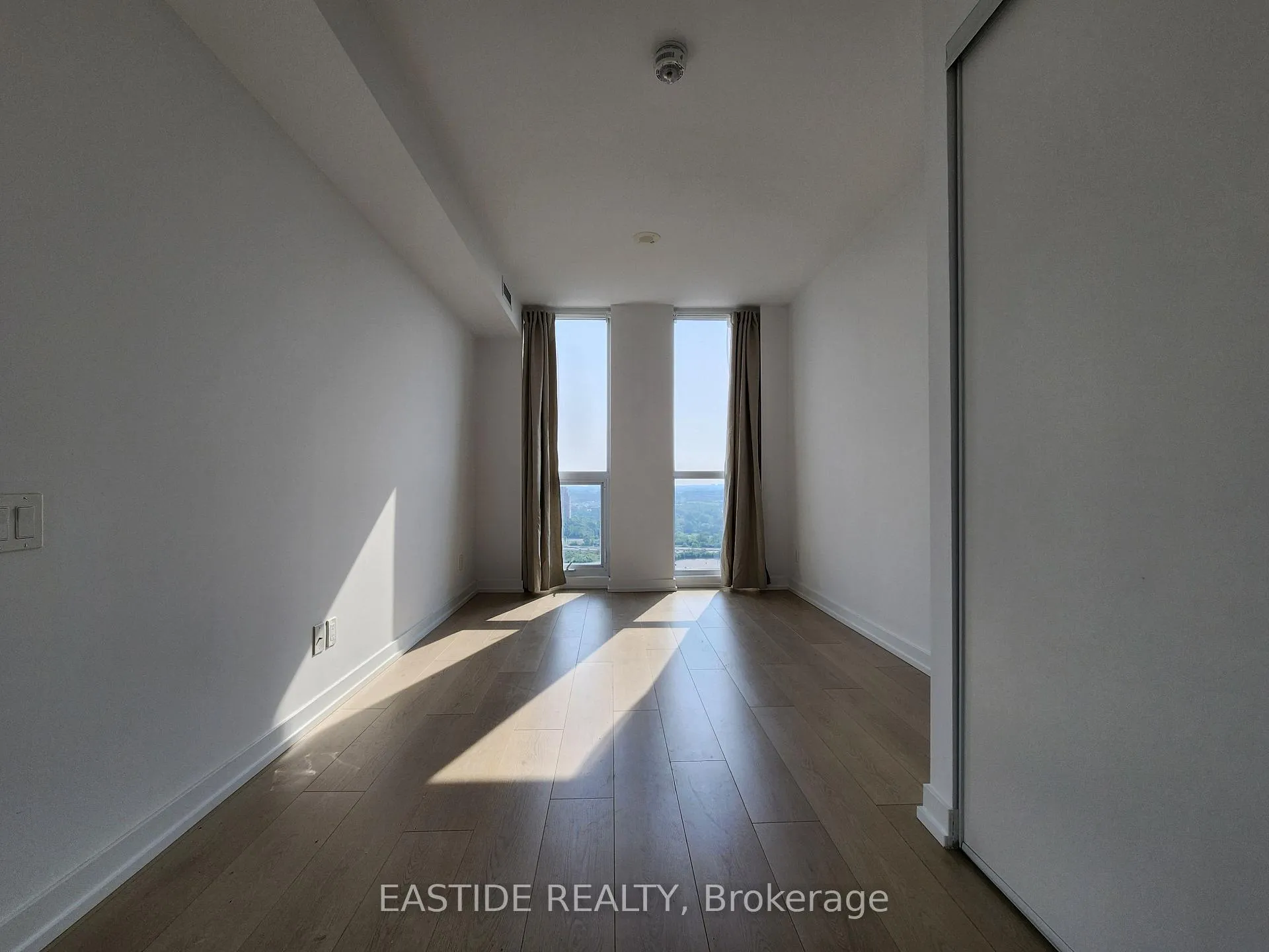 Photo 10 of Unit 2704, 6 Sonic Way, Toronto, Flemingdon Park — HOMEH