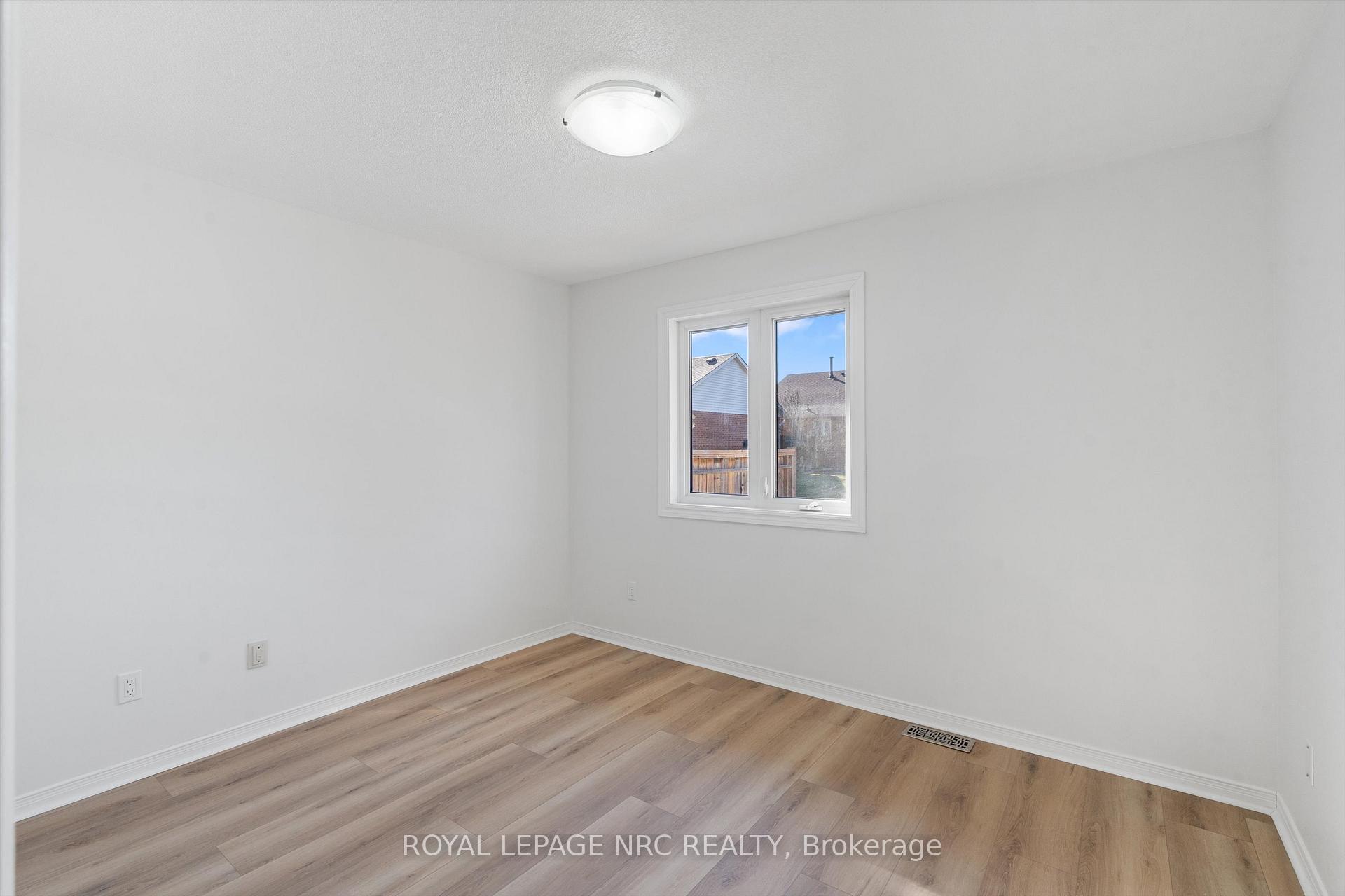Photo 21 of Unit 92, 122 Bunting Road, St. Catharines, E. Chester — HOMEH
