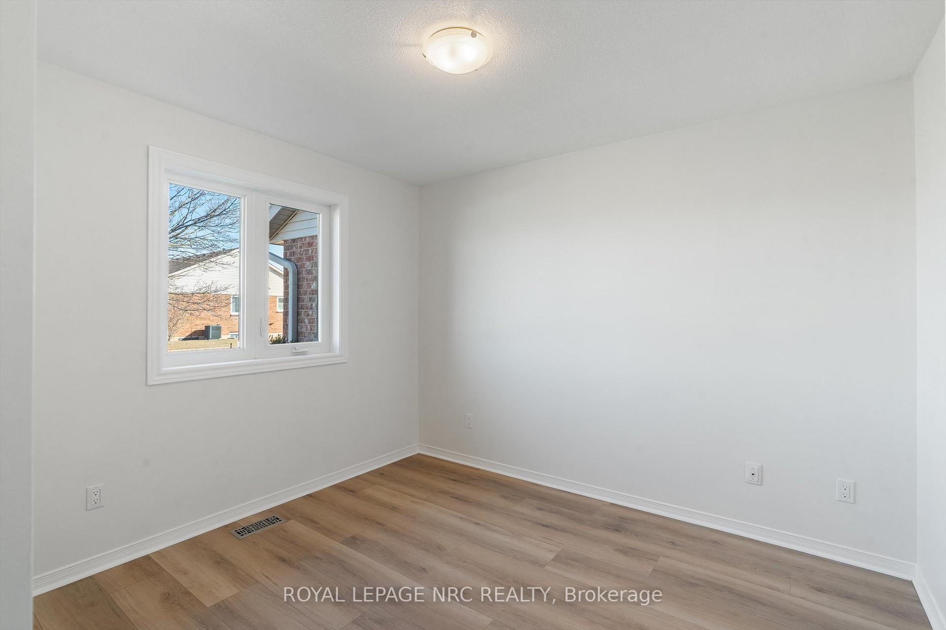 Photo 23 of Unit 92, 122 Bunting Road, St. Catharines, E. Chester — HOMEH