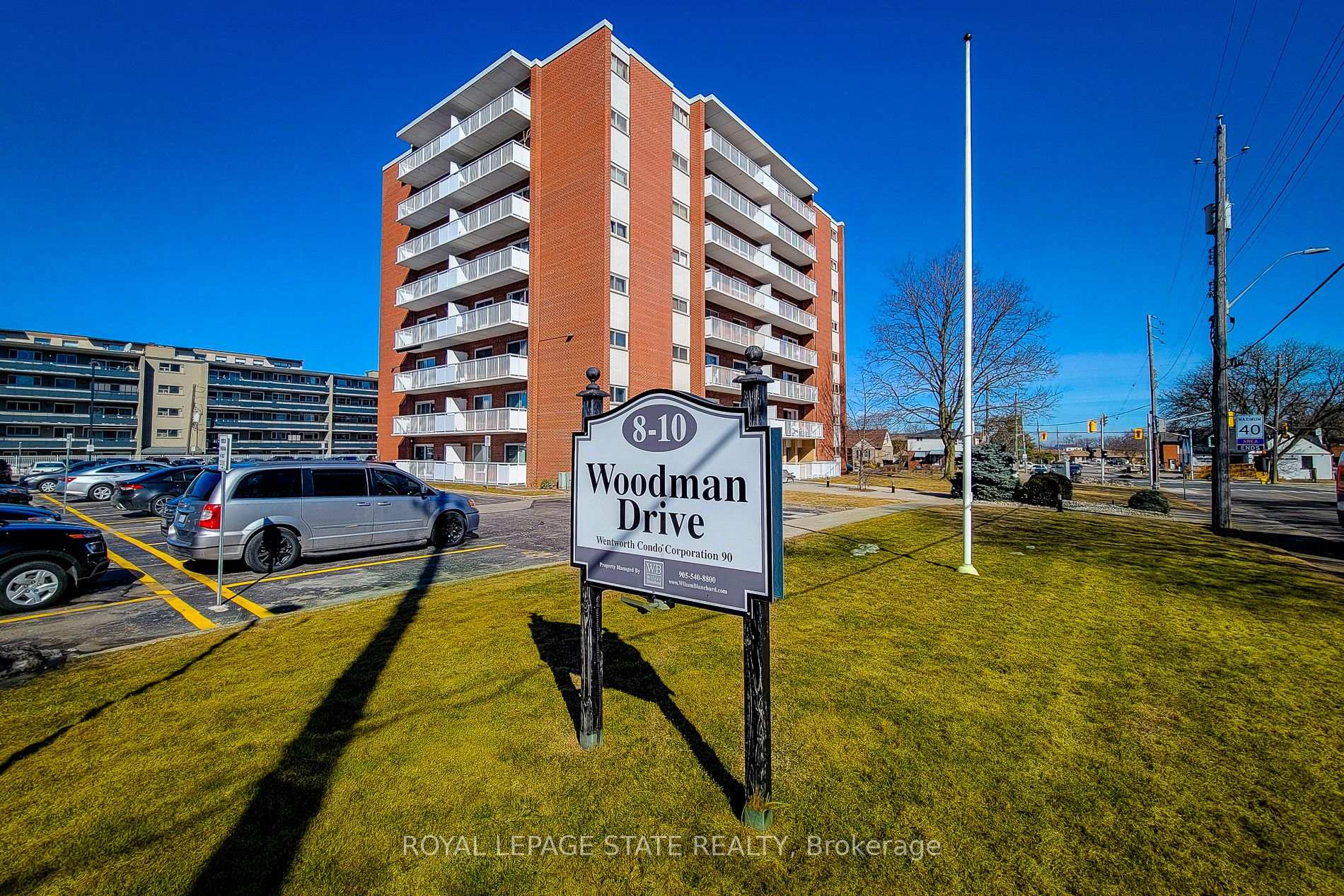 Photo 1 of 8 Woodman Drive S, Hamilton, Corman — HOMEH
