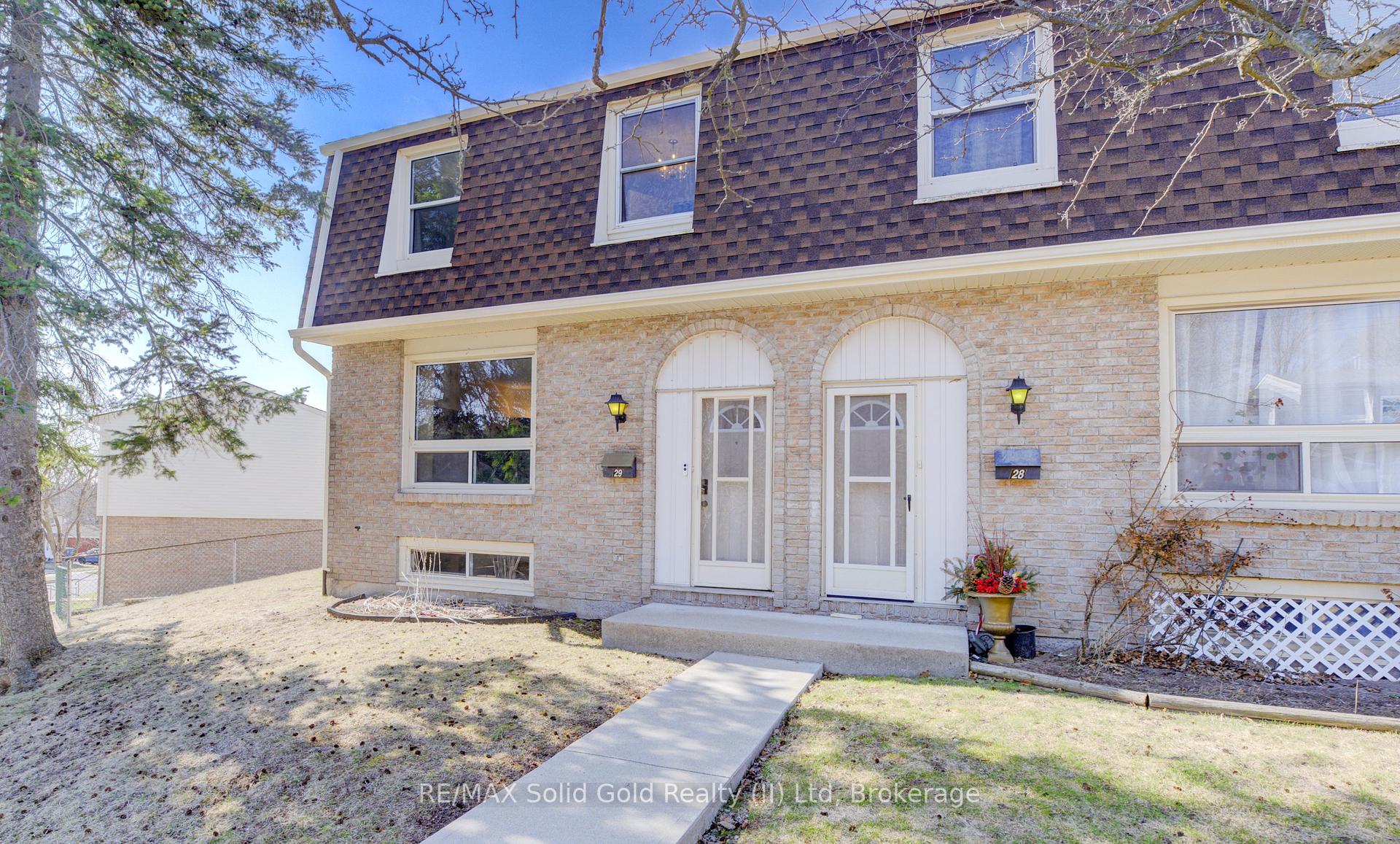Photo 3 of Unit 29, 165 Green Valley Drive, Kitchener — HOMEH