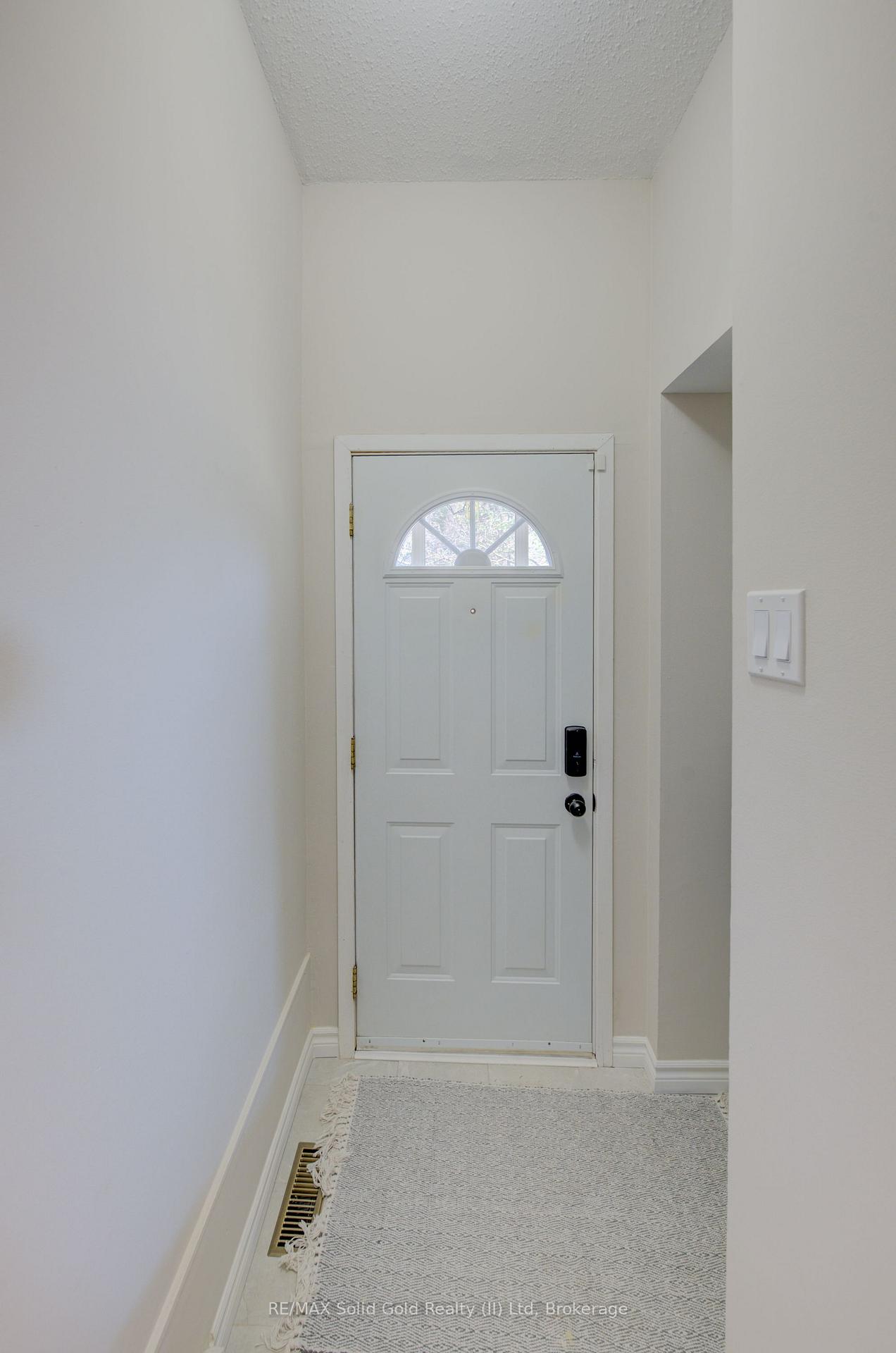 Photo 4 of Unit 29, 165 Green Valley Drive, Kitchener — HOMEH