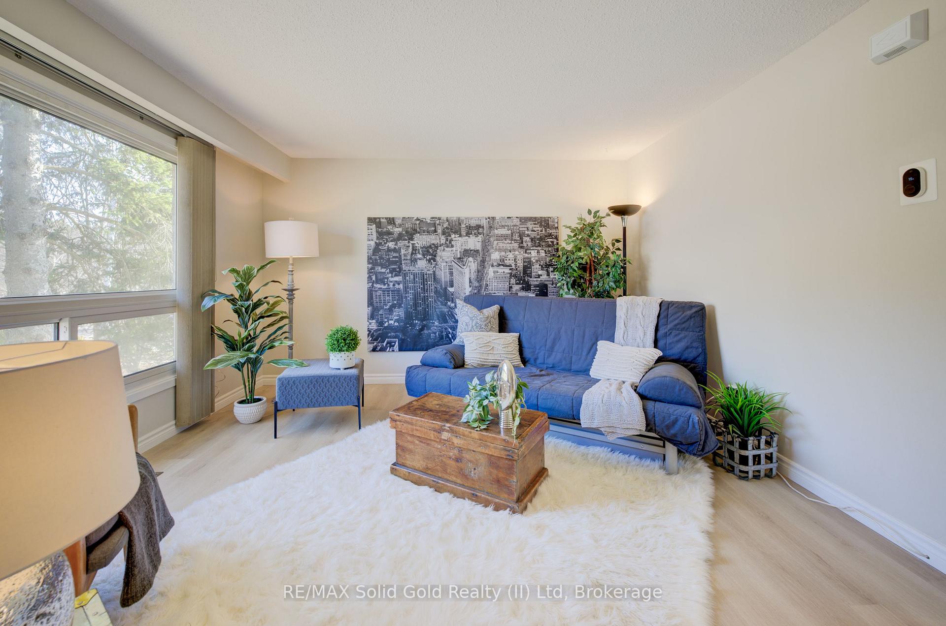 Photo 5 of Unit 29, 165 Green Valley Drive, Kitchener — HOMEH