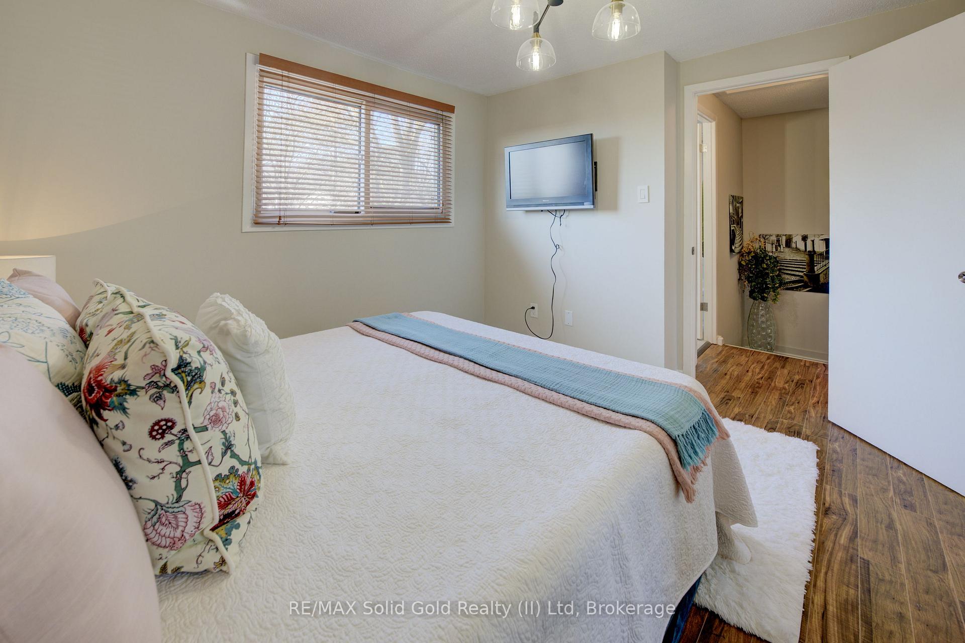 Photo 22 of Unit 29, 165 Green Valley Drive, Kitchener — HOMEH