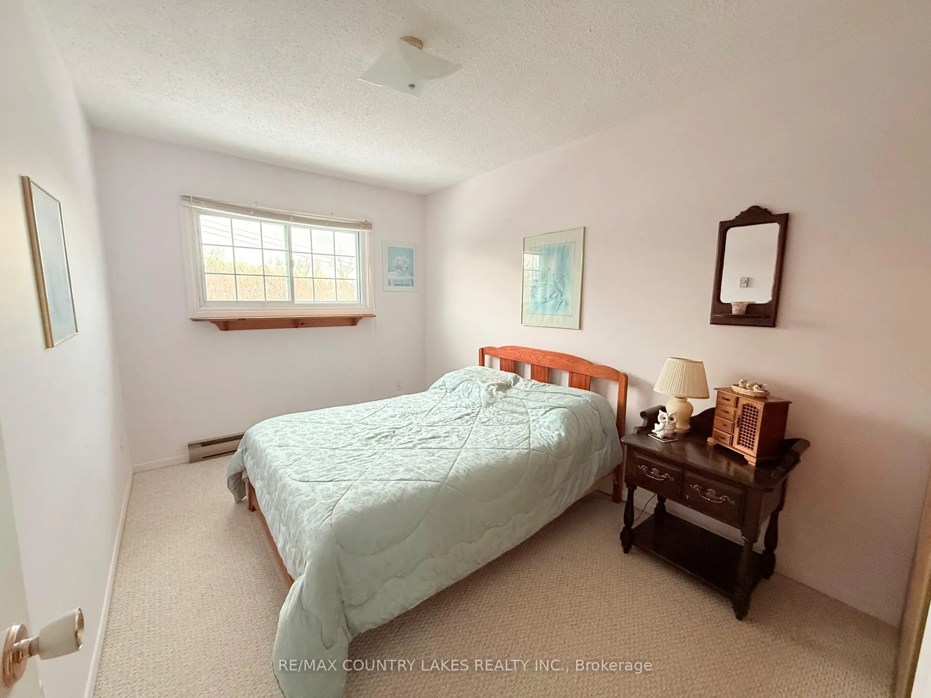Photo 11 of Unit 25, 433 May Street, Brock, Beaverton — HOMEH