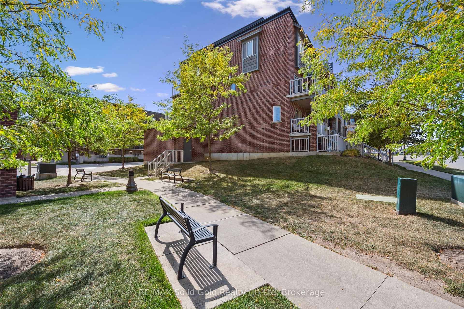 Photo 2 of Unit D, 24 Sienna Street, Kitchener — HOMEH