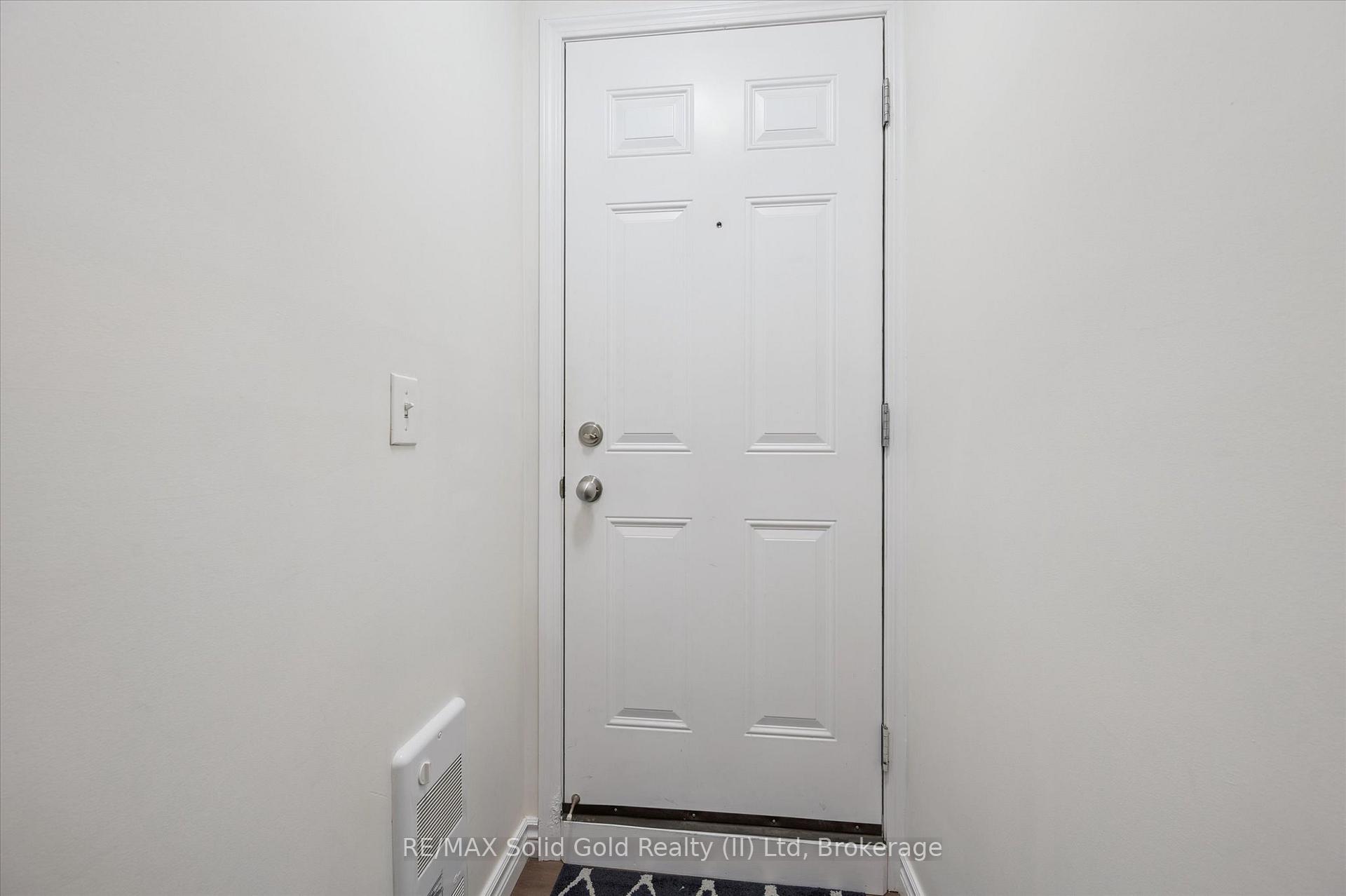 Photo 5 of Unit D, 24 Sienna Street, Kitchener — HOMEH