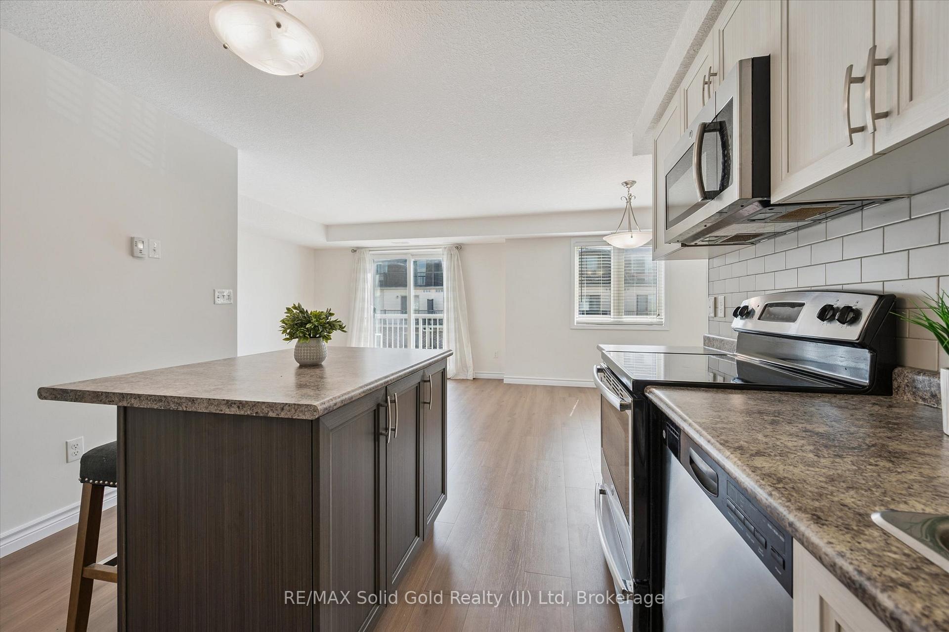 Photo 13 of Unit D, 24 Sienna Street, Kitchener — HOMEH
