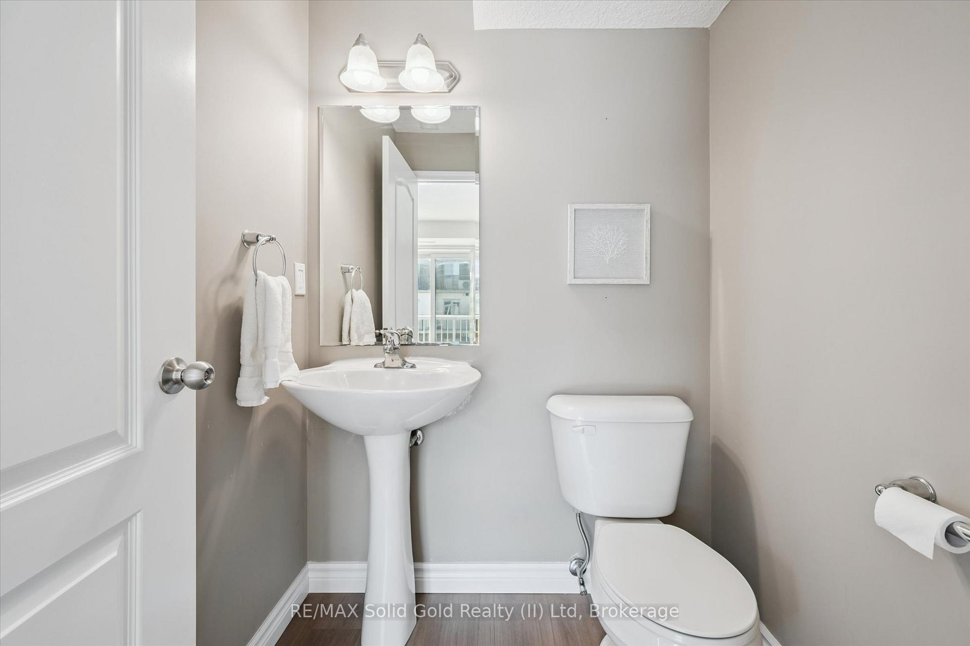 Photo 21 of Unit D, 24 Sienna Street, Kitchener — HOMEH