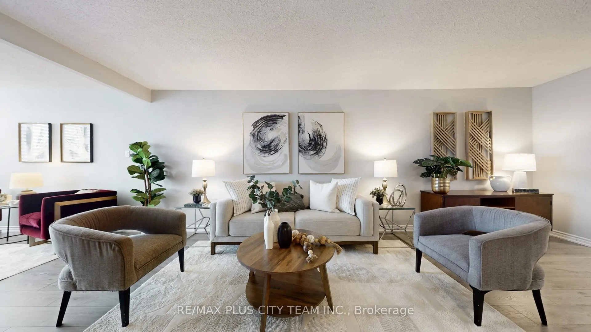 Photo 2 of Unit 414, 1890 Valley Farm Road, Pickering, Town Centre — HOMEH