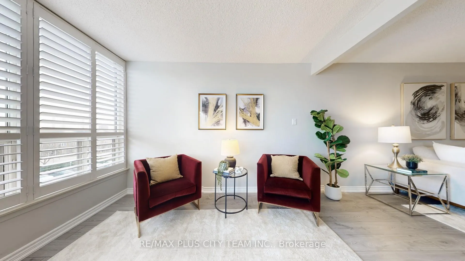 Photo 5 of Unit 414, 1890 Valley Farm Road, Pickering, Town Centre — HOMEH