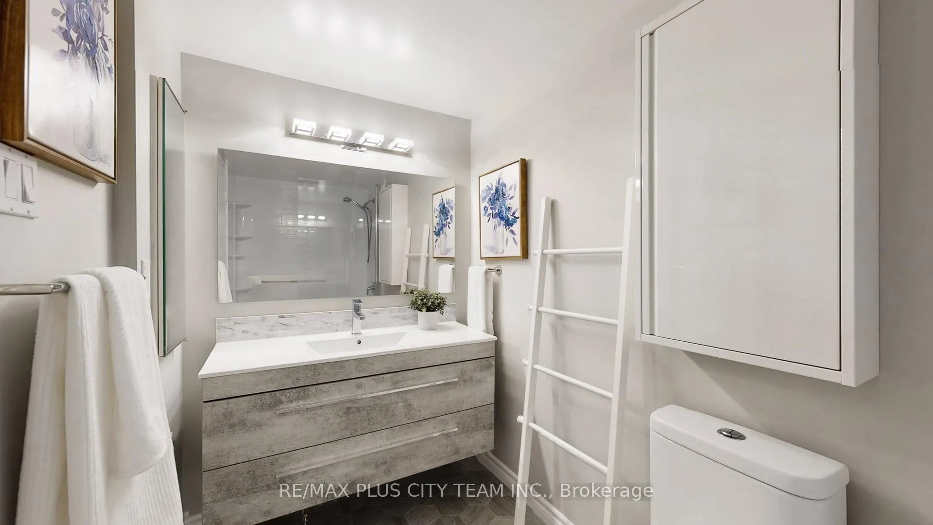 Photo 15 of Unit 414, 1890 Valley Farm Road, Pickering, Town Centre — HOMEH
