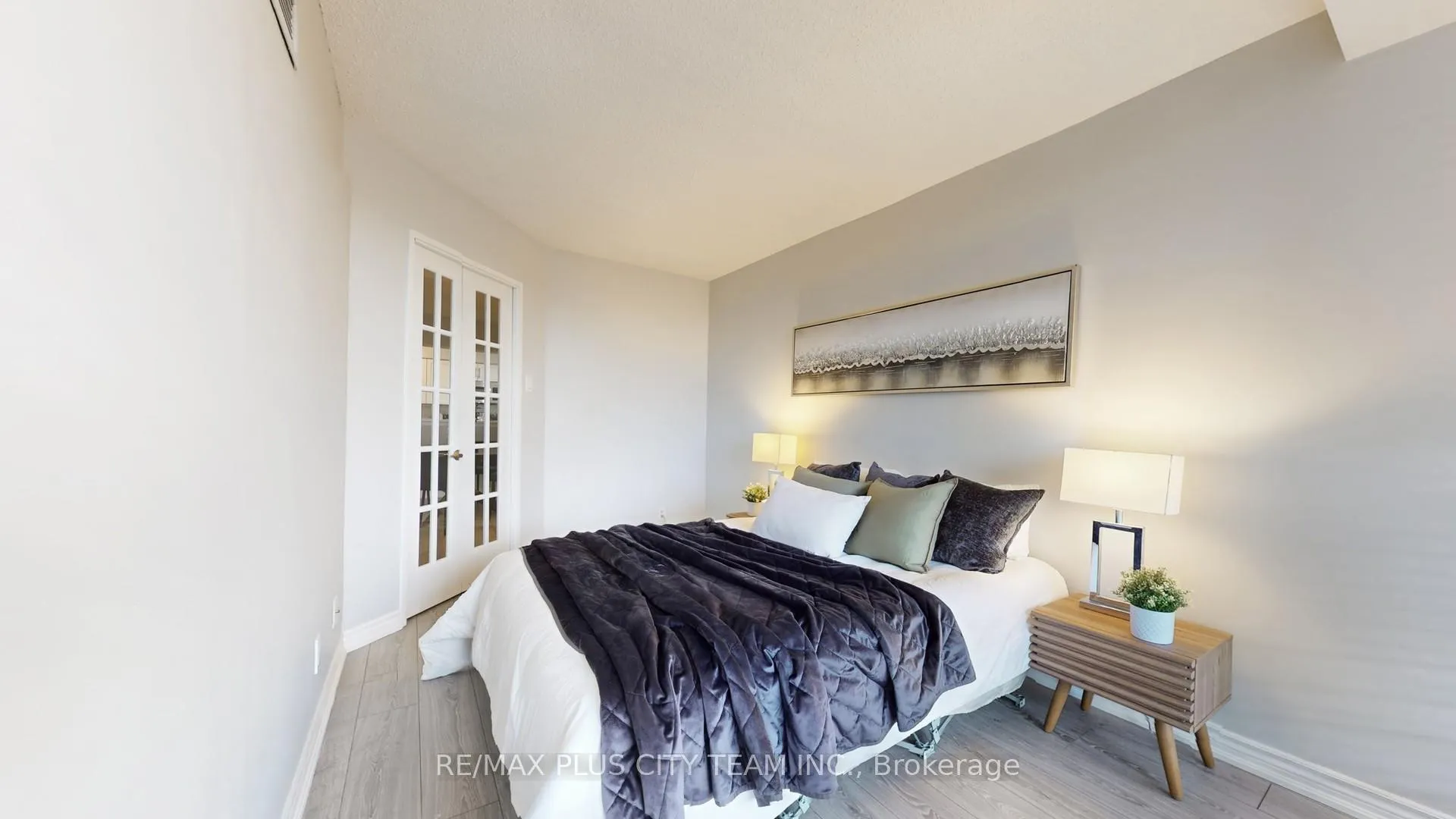 Photo 17 of Unit 414, 1890 Valley Farm Road, Pickering, Town Centre — HOMEH