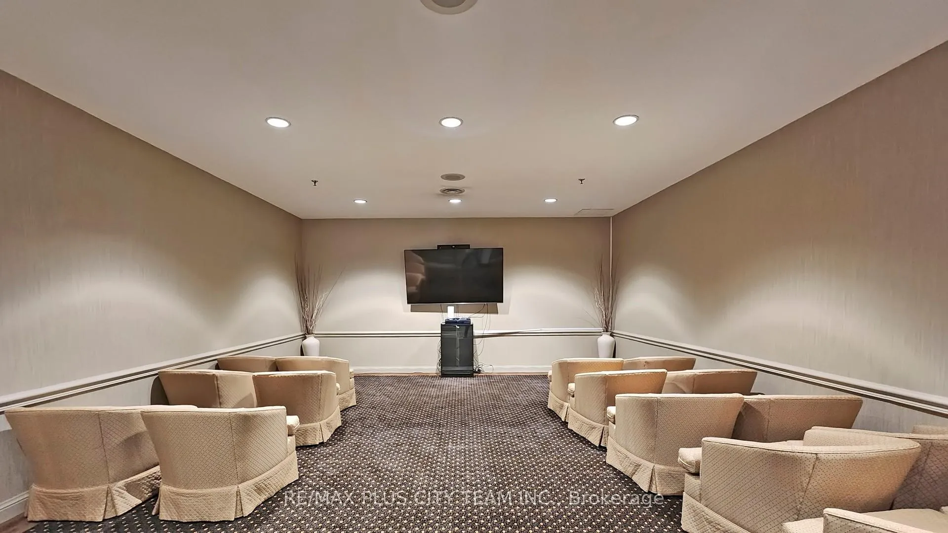 Photo 27 of Unit 414, 1890 Valley Farm Road, Pickering, Town Centre — HOMEH