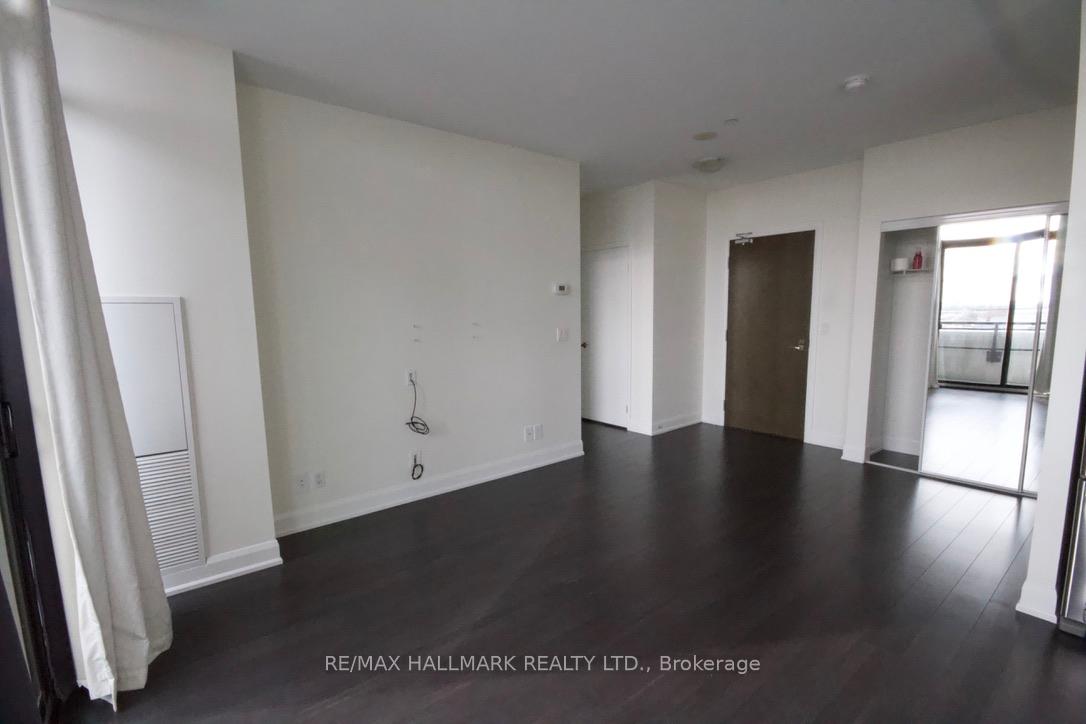 Photo 8 of Unit 507, 2910 Highway 7 W, Vaughan, Concord — HOMEH