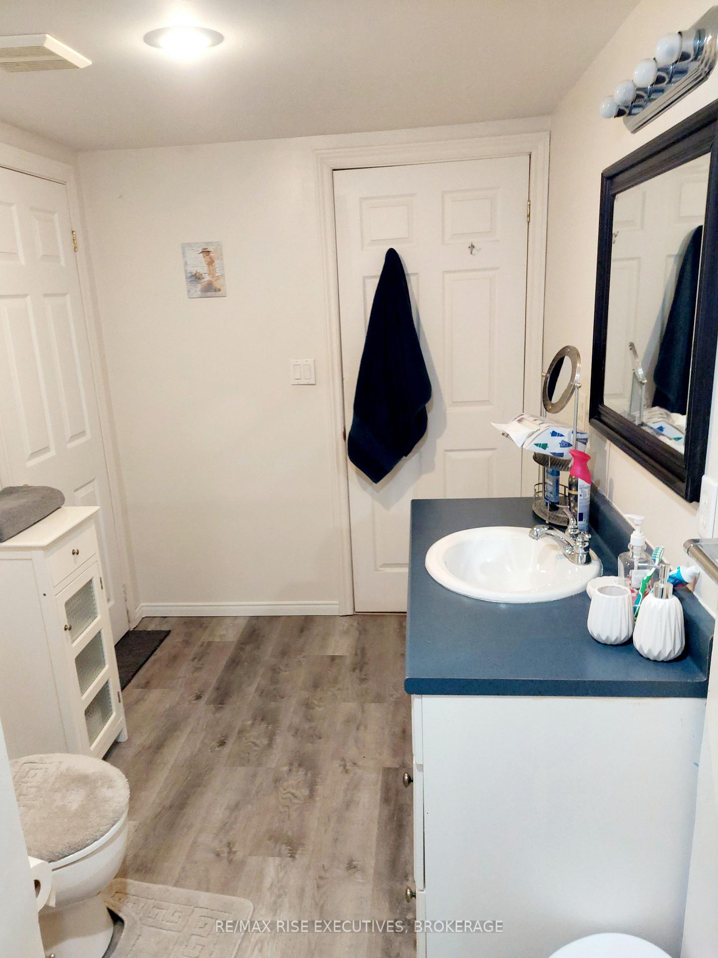 Photo 12 of 475 Henrietta Street, Gananoque — HOMEH