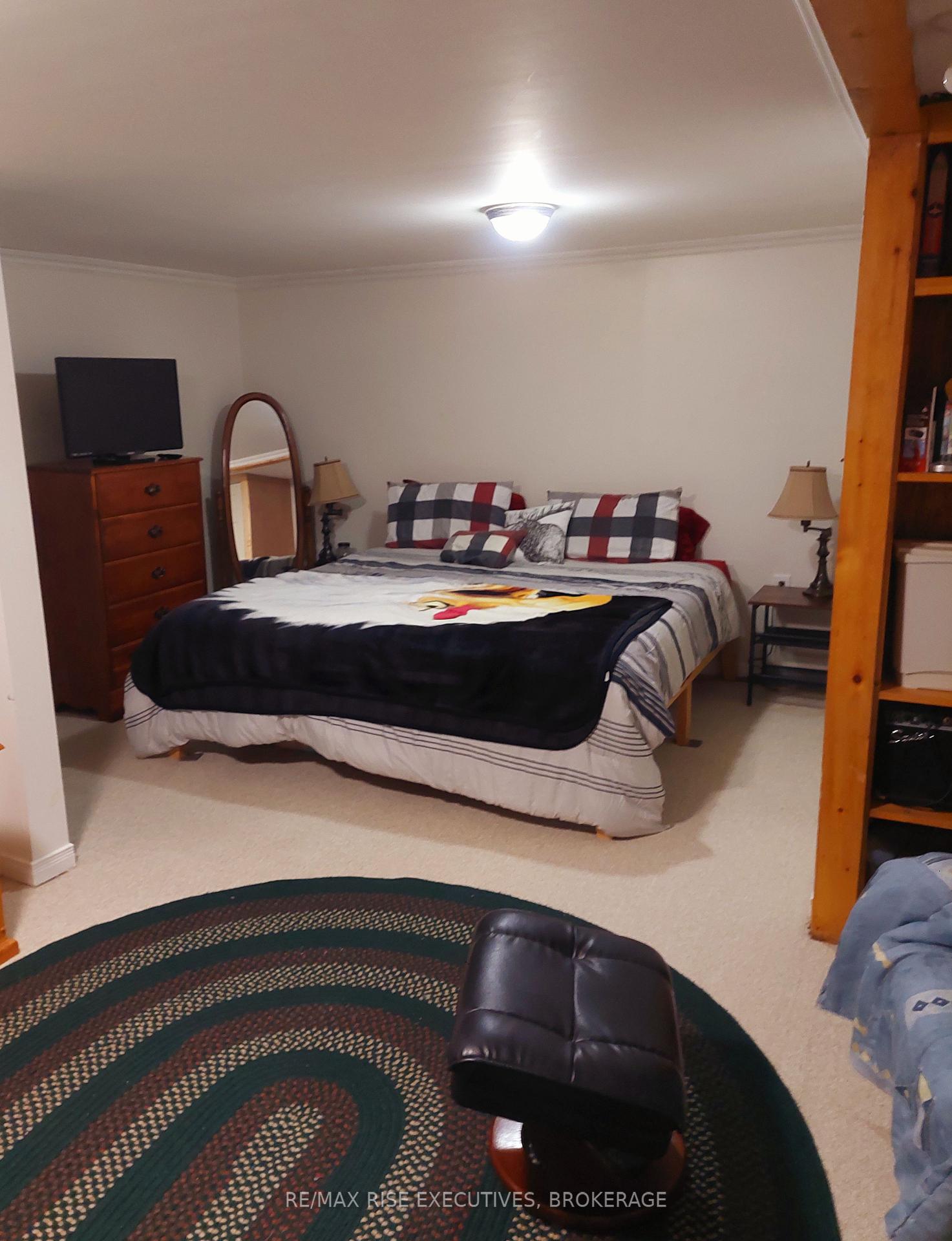 Photo 13 of 475 Henrietta Street, Gananoque — HOMEH