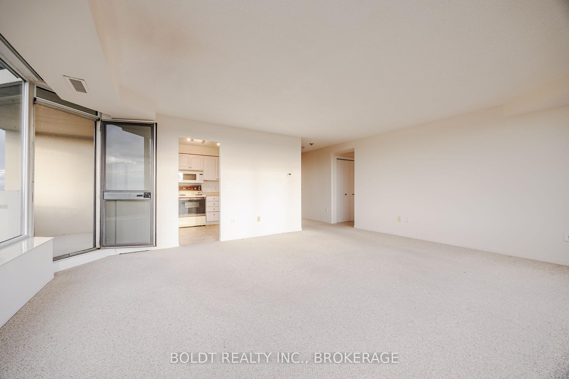 Photo 7 of Unit 809, 81 Scott Street, St. Catharines, Lakeport — HOMEH