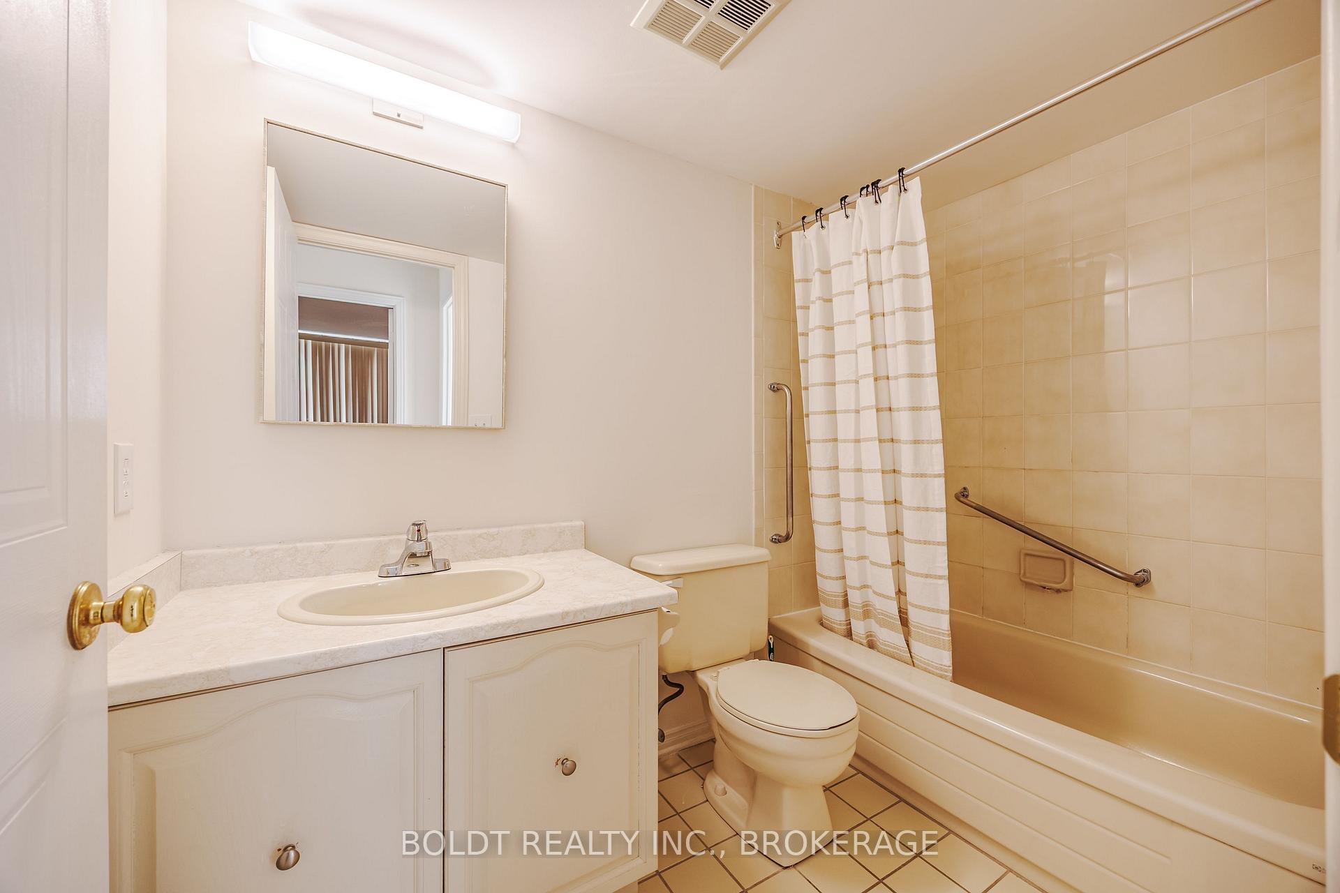 Photo 11 of Unit 809, 81 Scott Street, St. Catharines, Lakeport — HOMEH